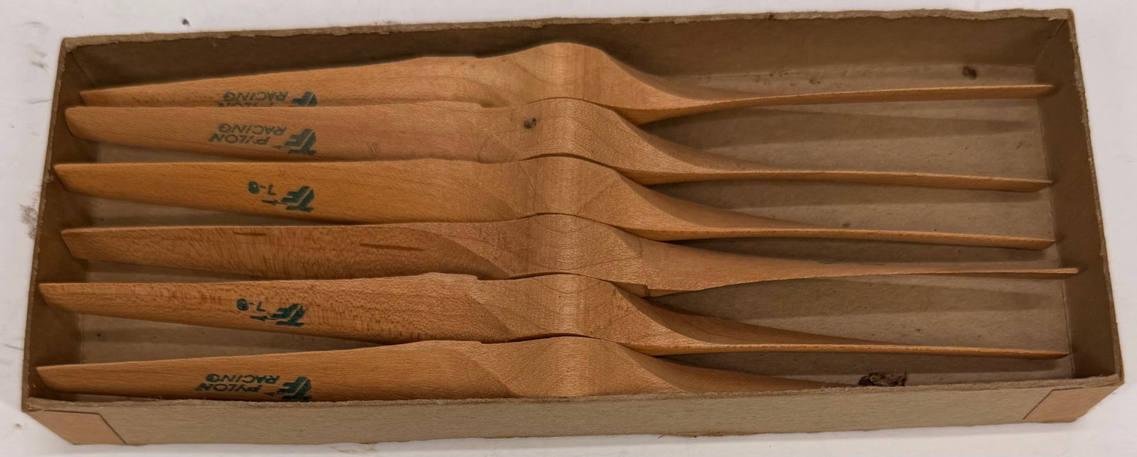 Lot of Top Flite 7x6 Wood Propellers (1 of 7)
