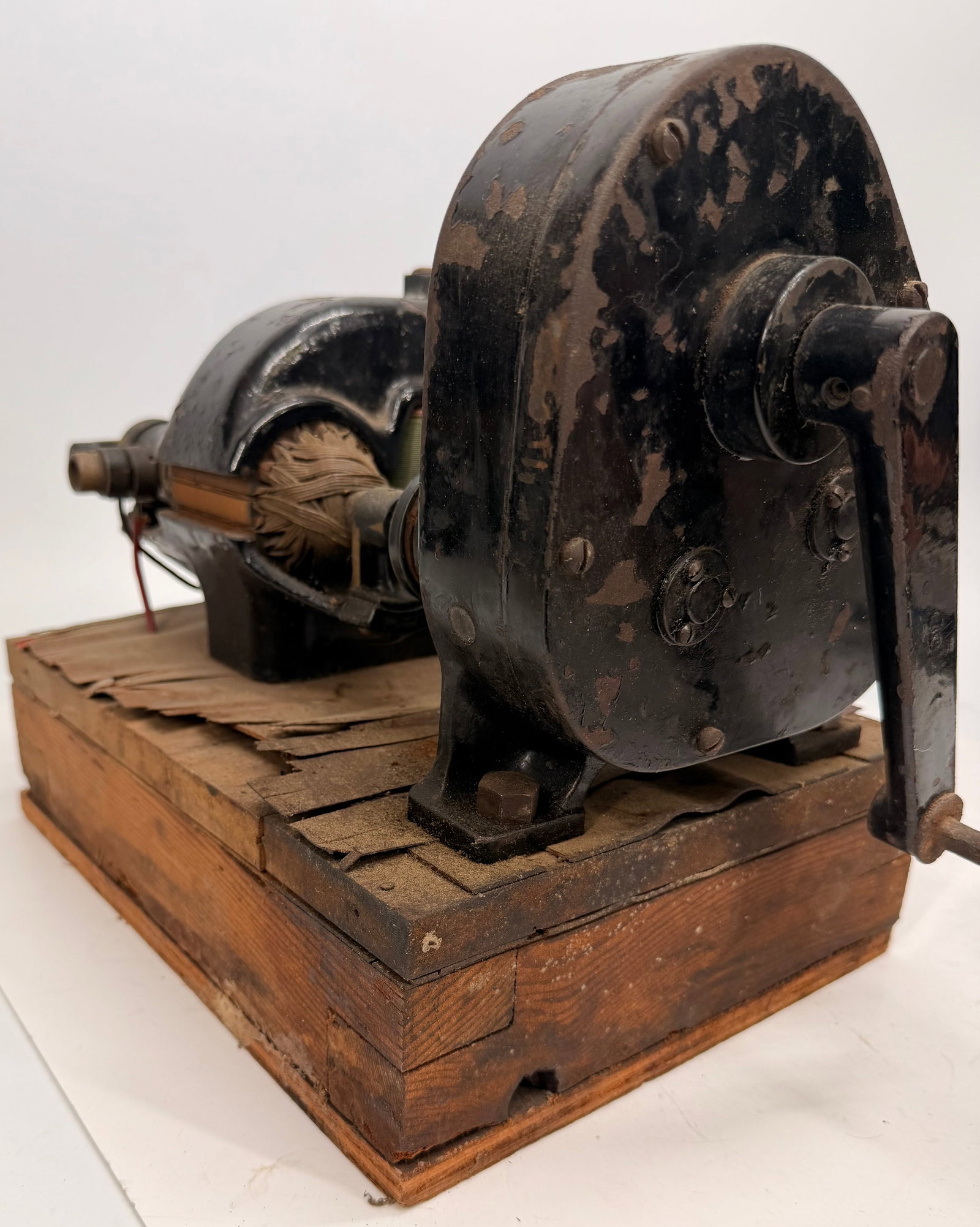Antique Hand Crank DC Dynamo Teaching Machine - 6