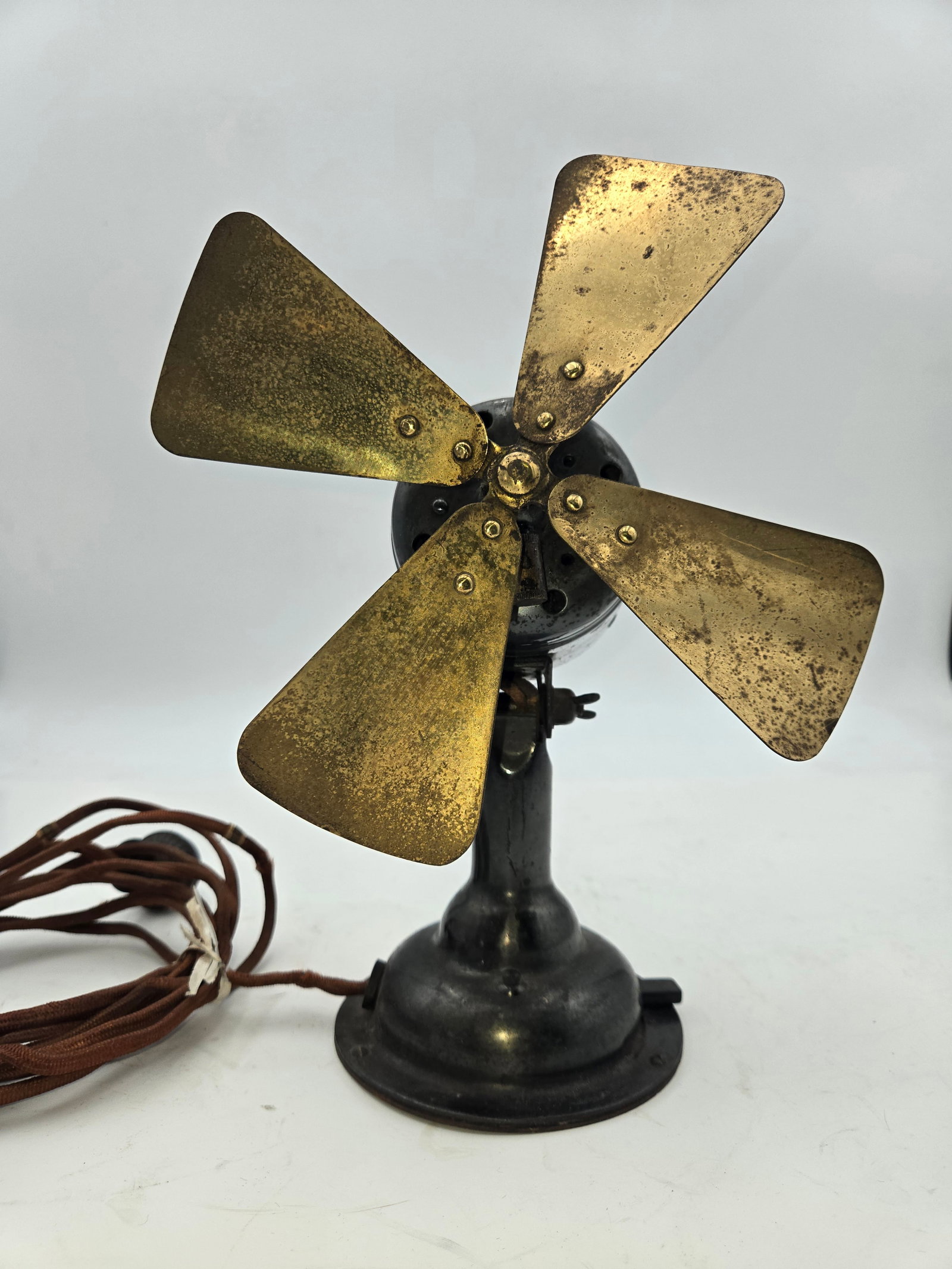 1920s Western Electric Four Blade Brass Vintage Fan (1 of 6)
