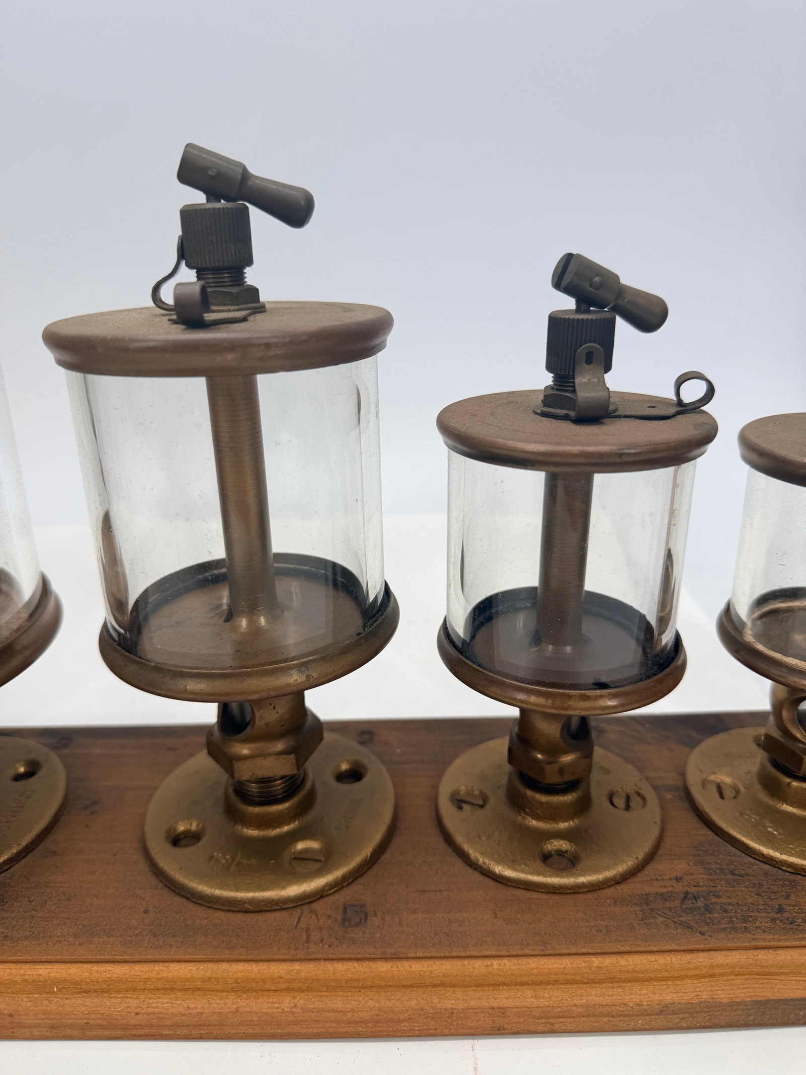 Lunkenheimer Sentinel Steam Engine Oiler Display Set - 4