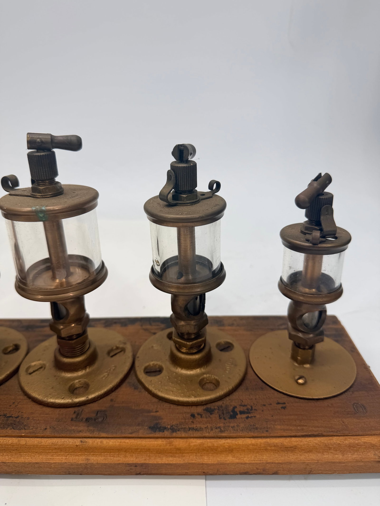 Lunkenheimer Sentinel Steam Engine Oiler Display Set - 6