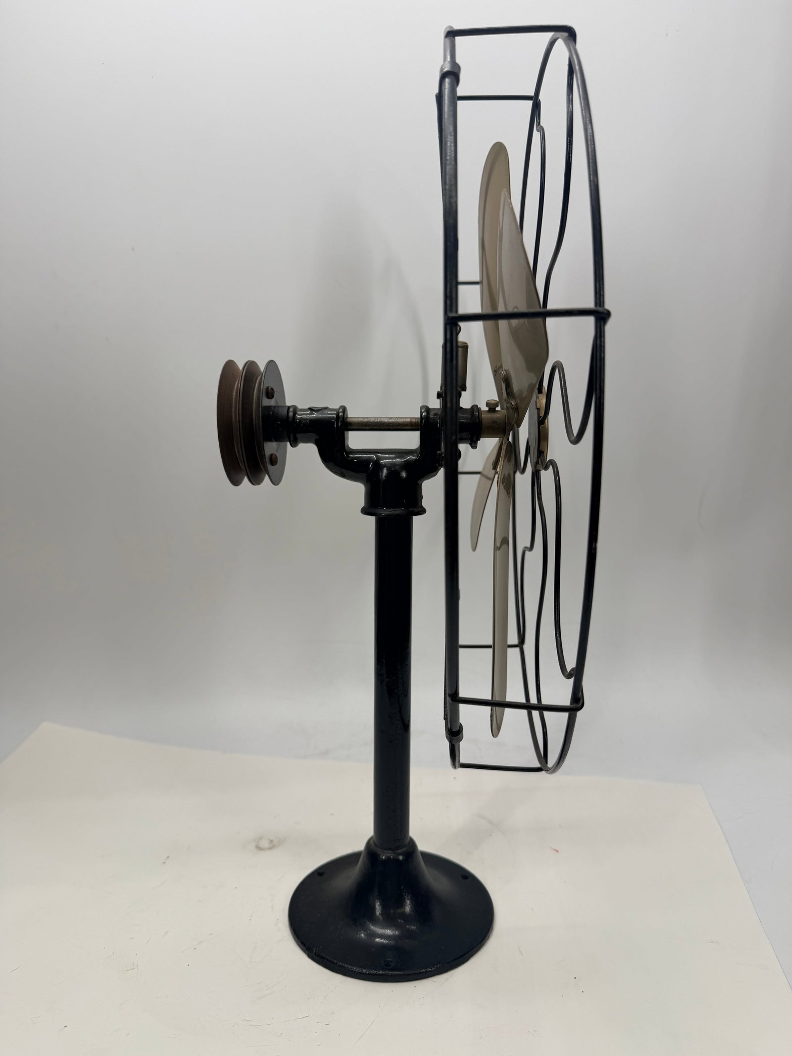 Brass Blade Table/Floor Fan - 6