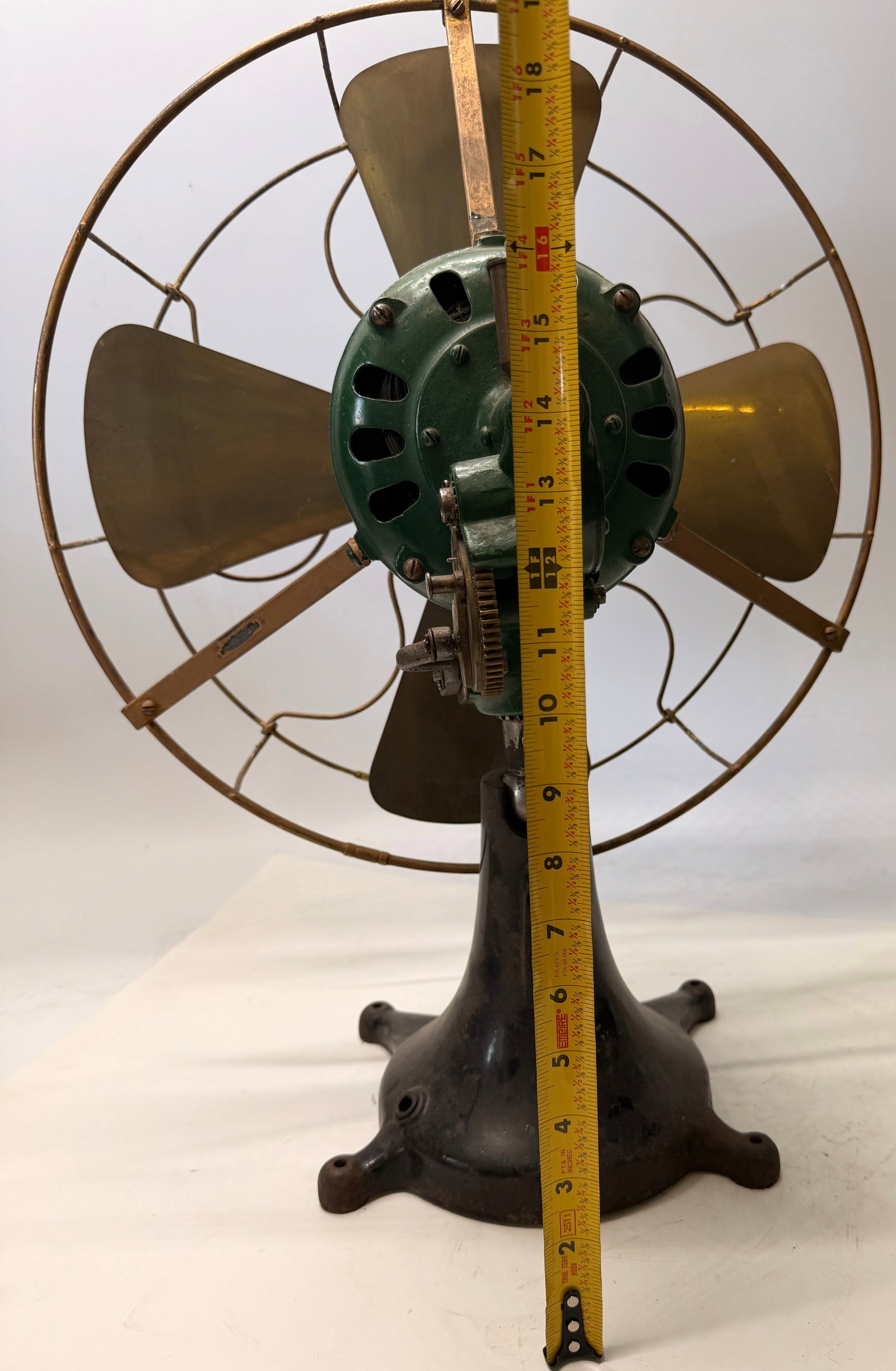 Eck Hurricane Universal Fan Antique - 9