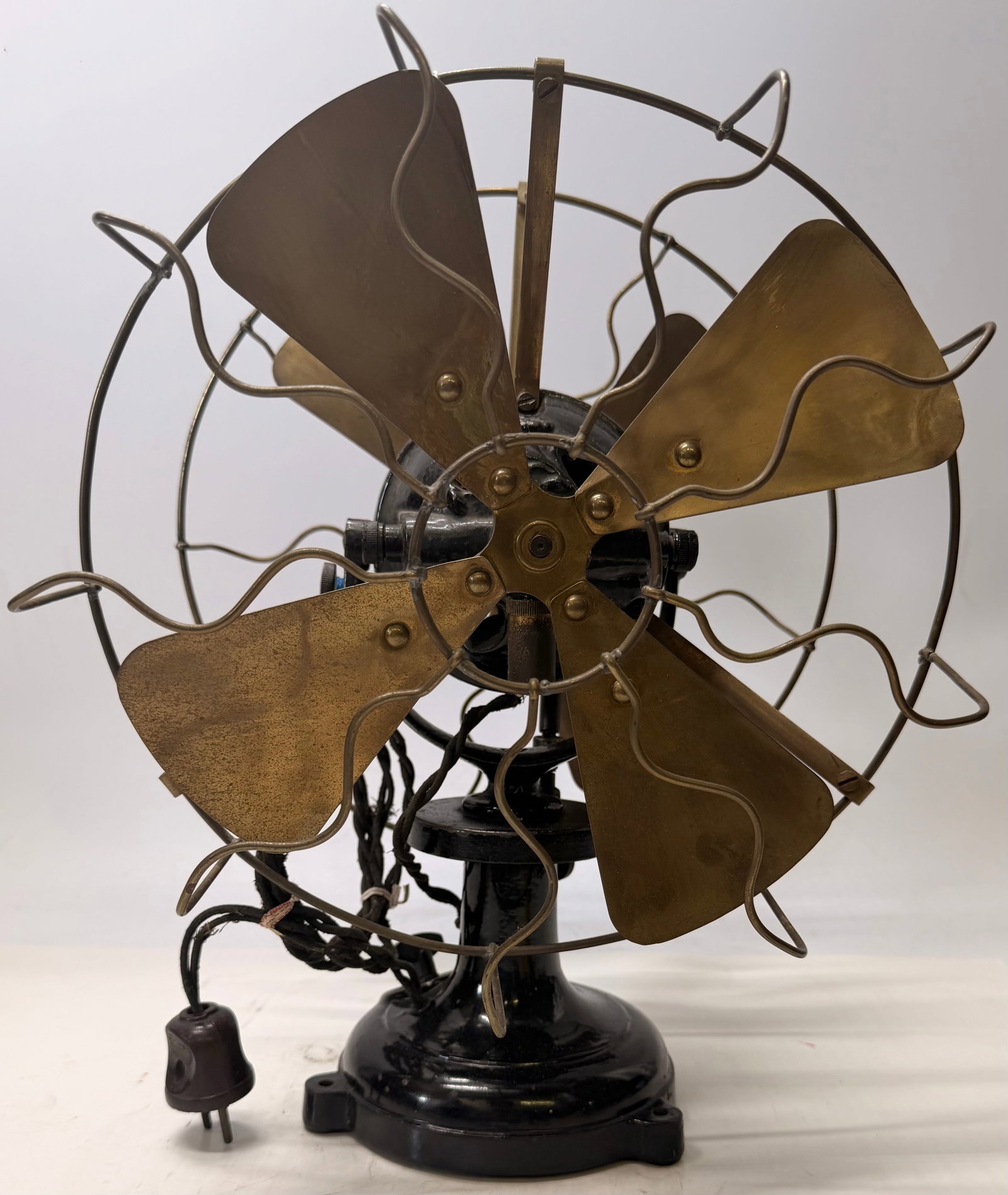 Vintage Double Headed Electric Fan (1 of 9)