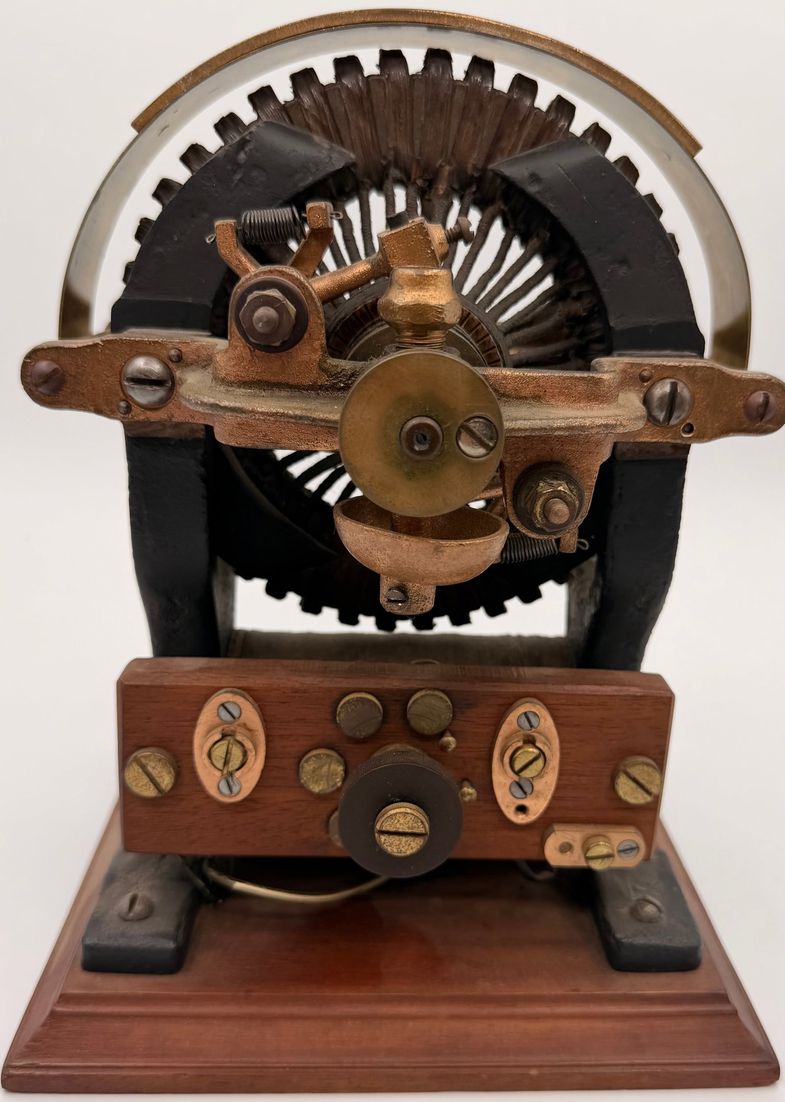 Edison General Electric Slow Speed Motor (1 of 10)