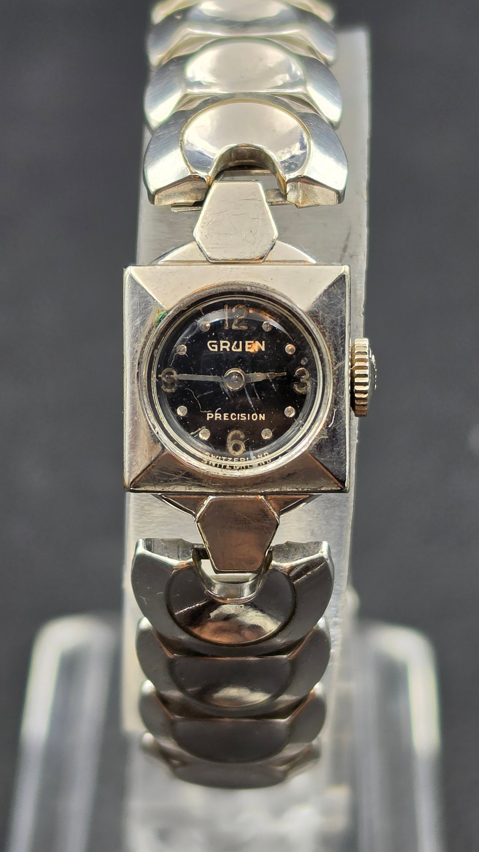 Gruen Precision 17-Jewel Ladies' Wristwatch, Cal. 275, 10K White Gold Filled Case, 12K W.G.F. Band C (1 of 13)
