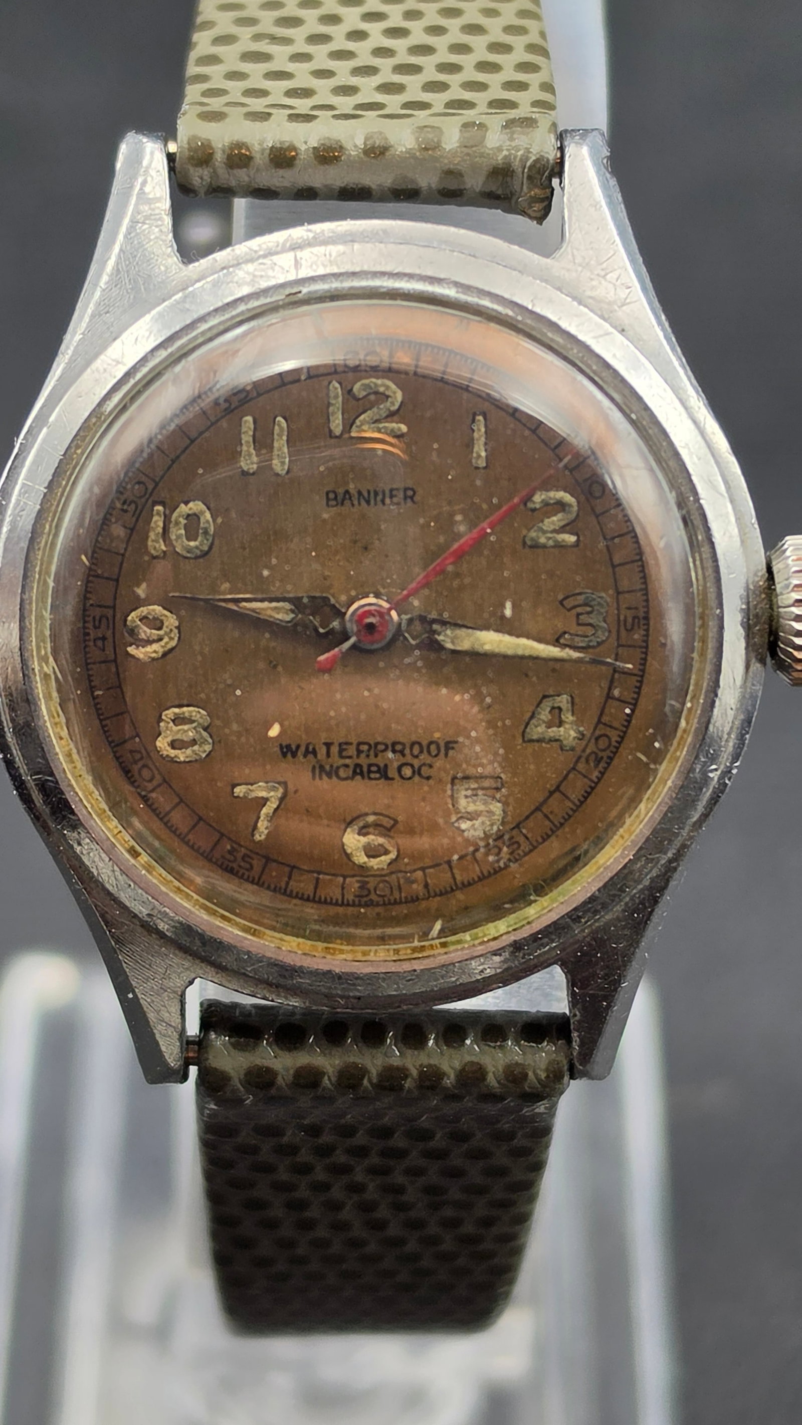 Vintage Banner Watch Co (Wyler) Military Style Watch, 17 Jewels, Incabloc, Waterproof