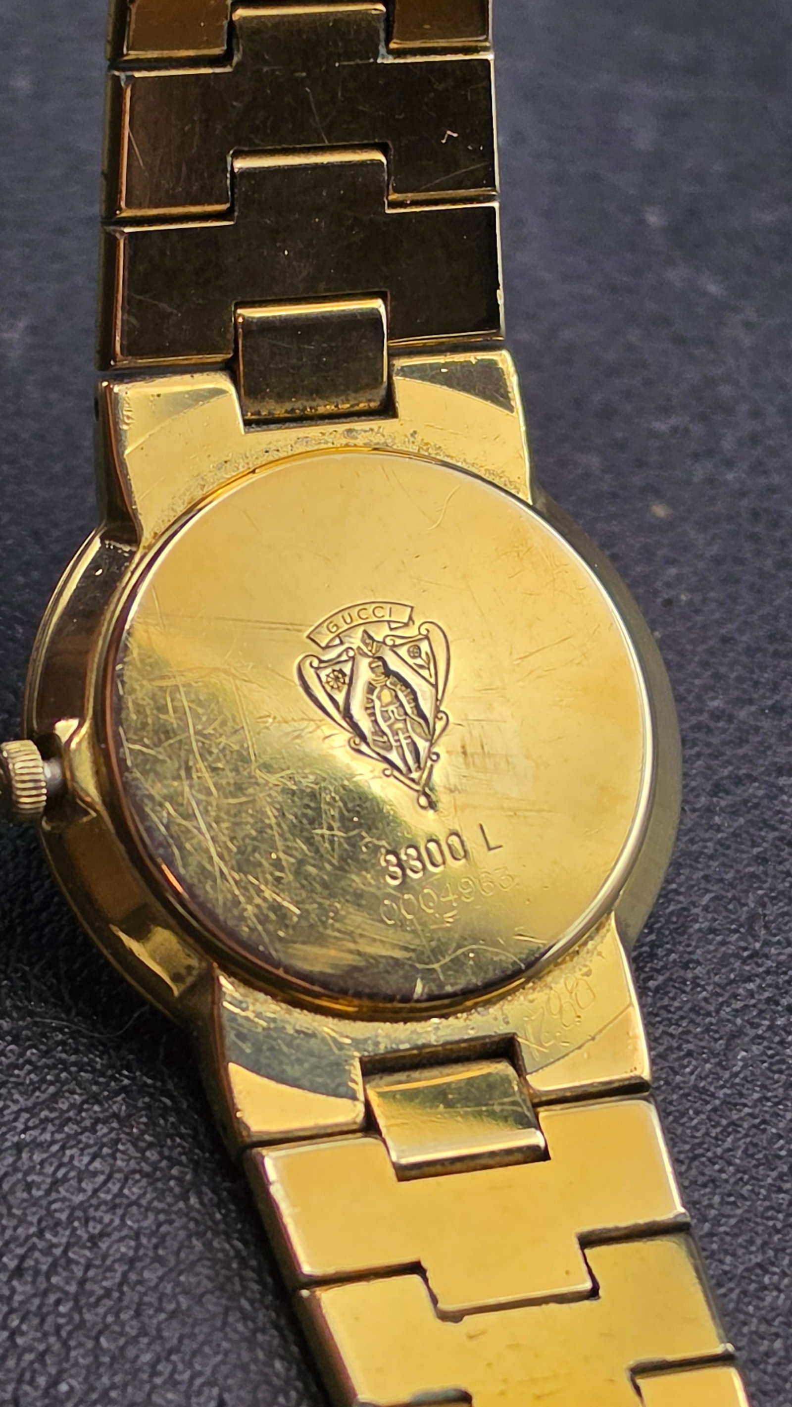 Gucci Round Gold Plated Watch Black Starry Dial Roman Bezel with Papers New Battery - 7