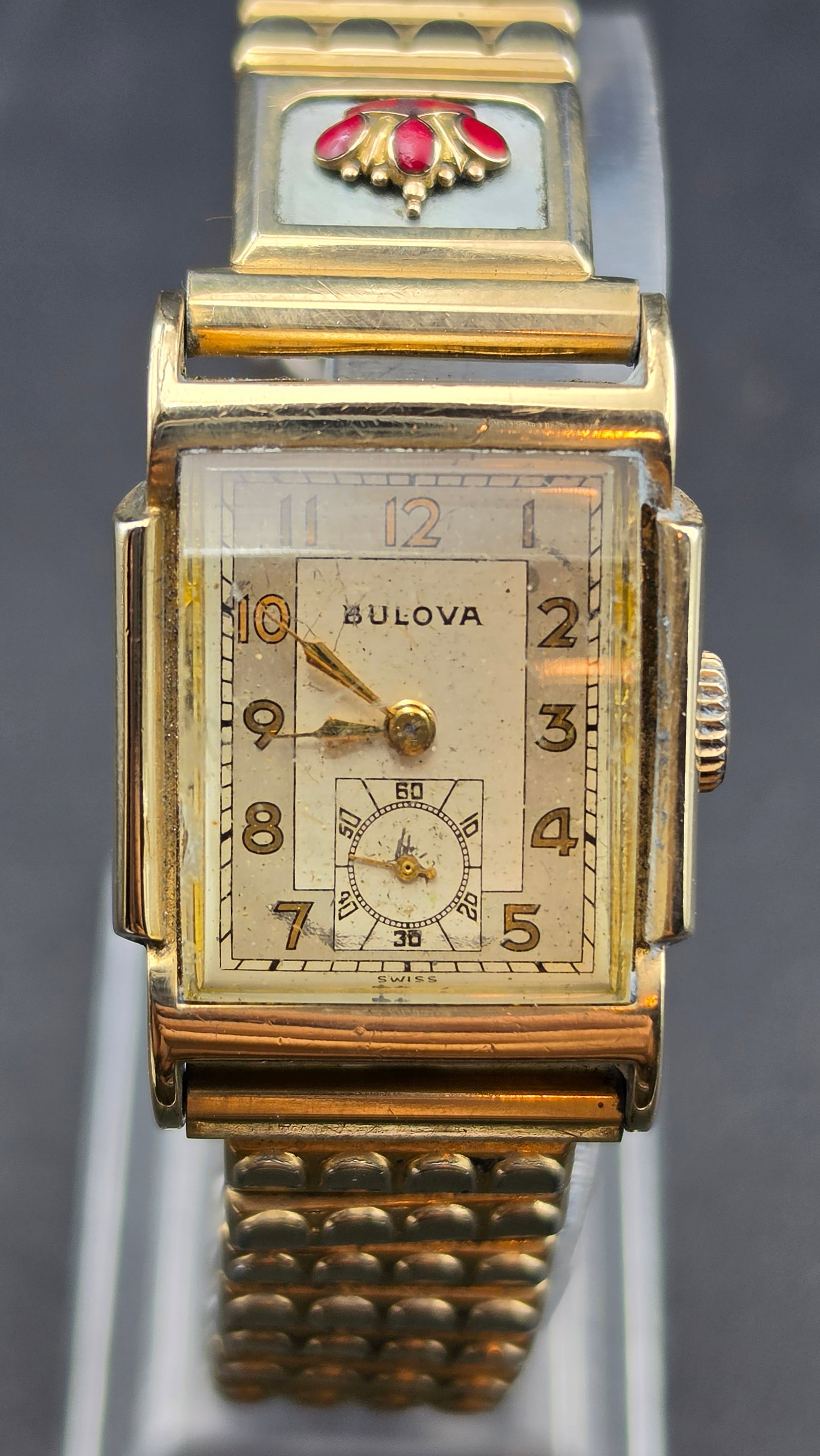 1946 Bulova Cal 8AH Art Deco Rectangular Wristwatch with Kreisler Decorative Slide Band