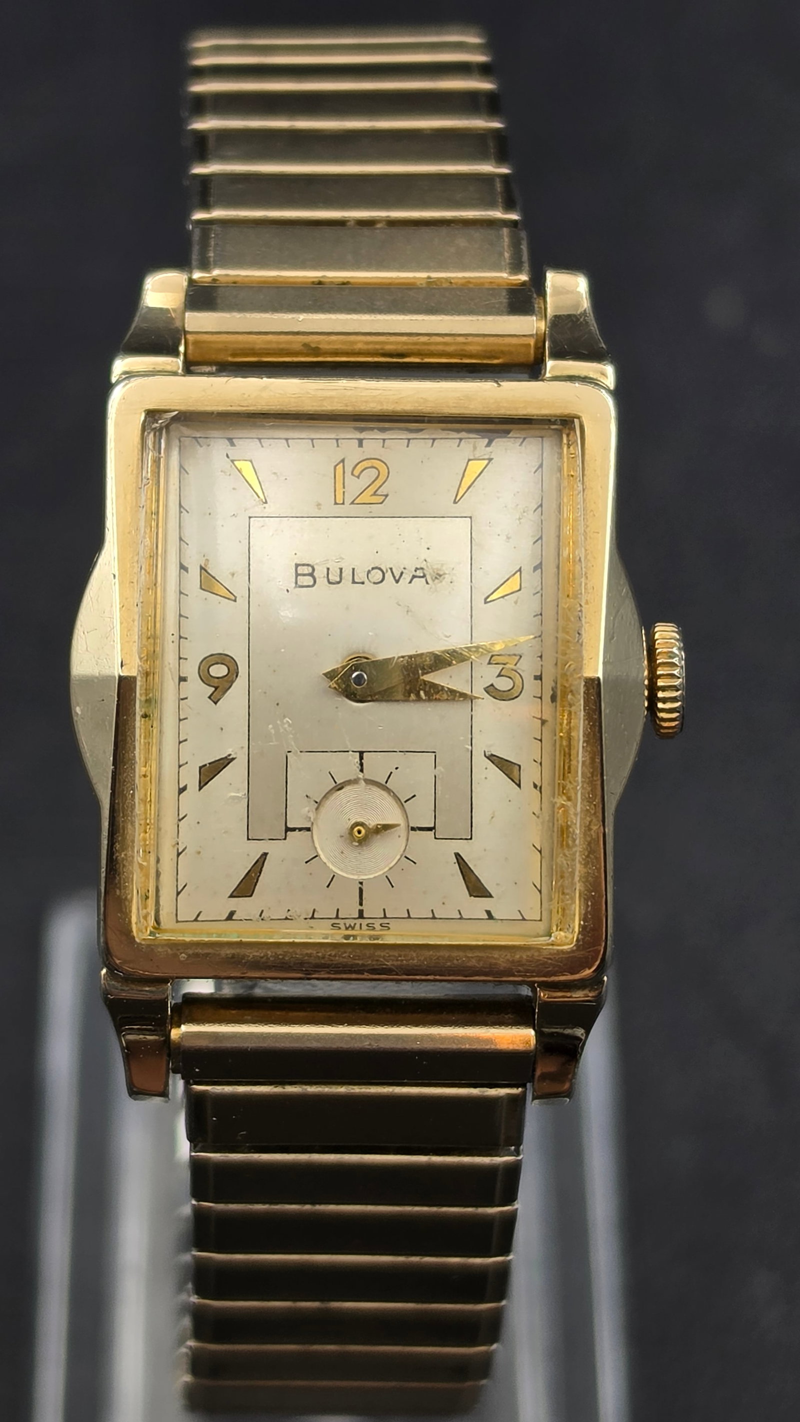 Vintage 1952 Bulova 17 Jewel Rectangular Watch, Cal. 10BT, 10K Rolled Gold Plate, Speidel Band, Runn