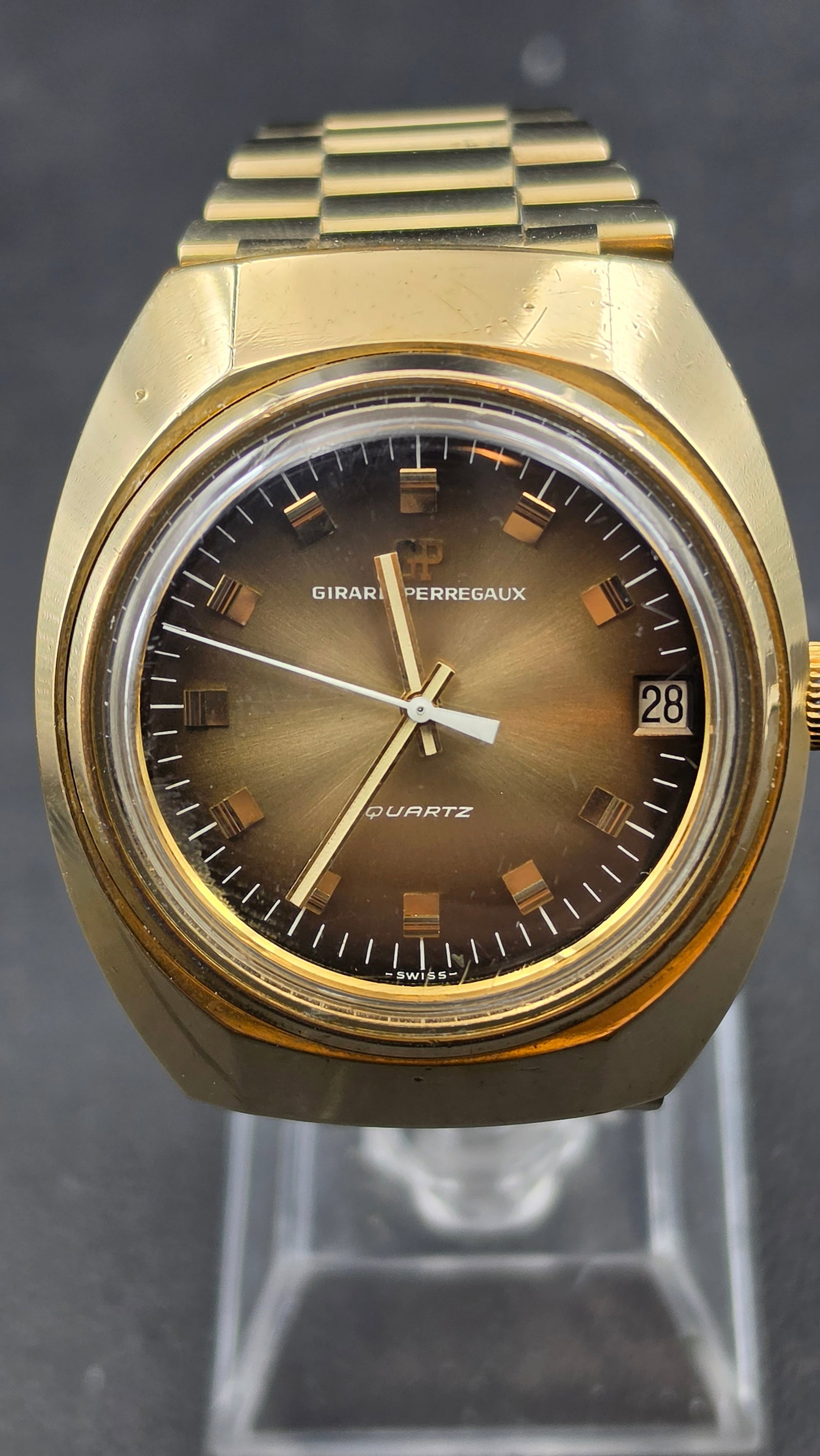 Girard-Perregaux Quartz 18K Gold Electroplate Mens Watch, Brown Dial, Date, 1970s