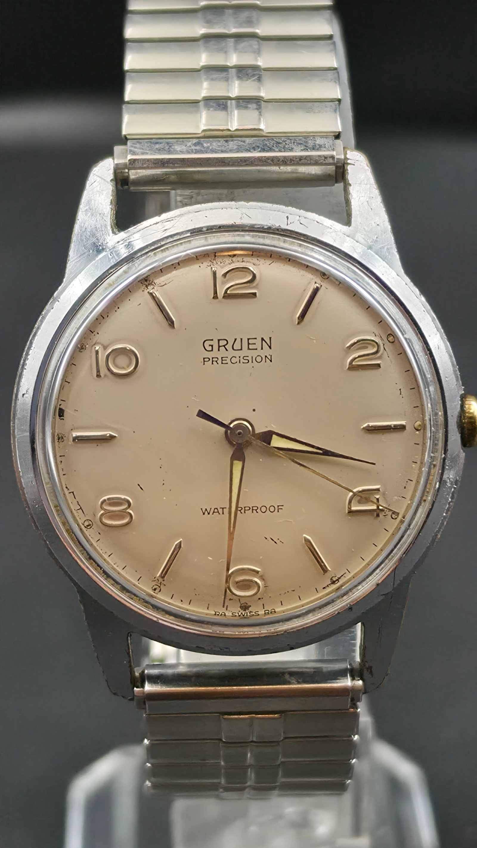 Vintage Gruen Precision Watch 17 Jewels Caliber N510SS Waterproof Swiss Made Stainless Steel Back (1 of 12)