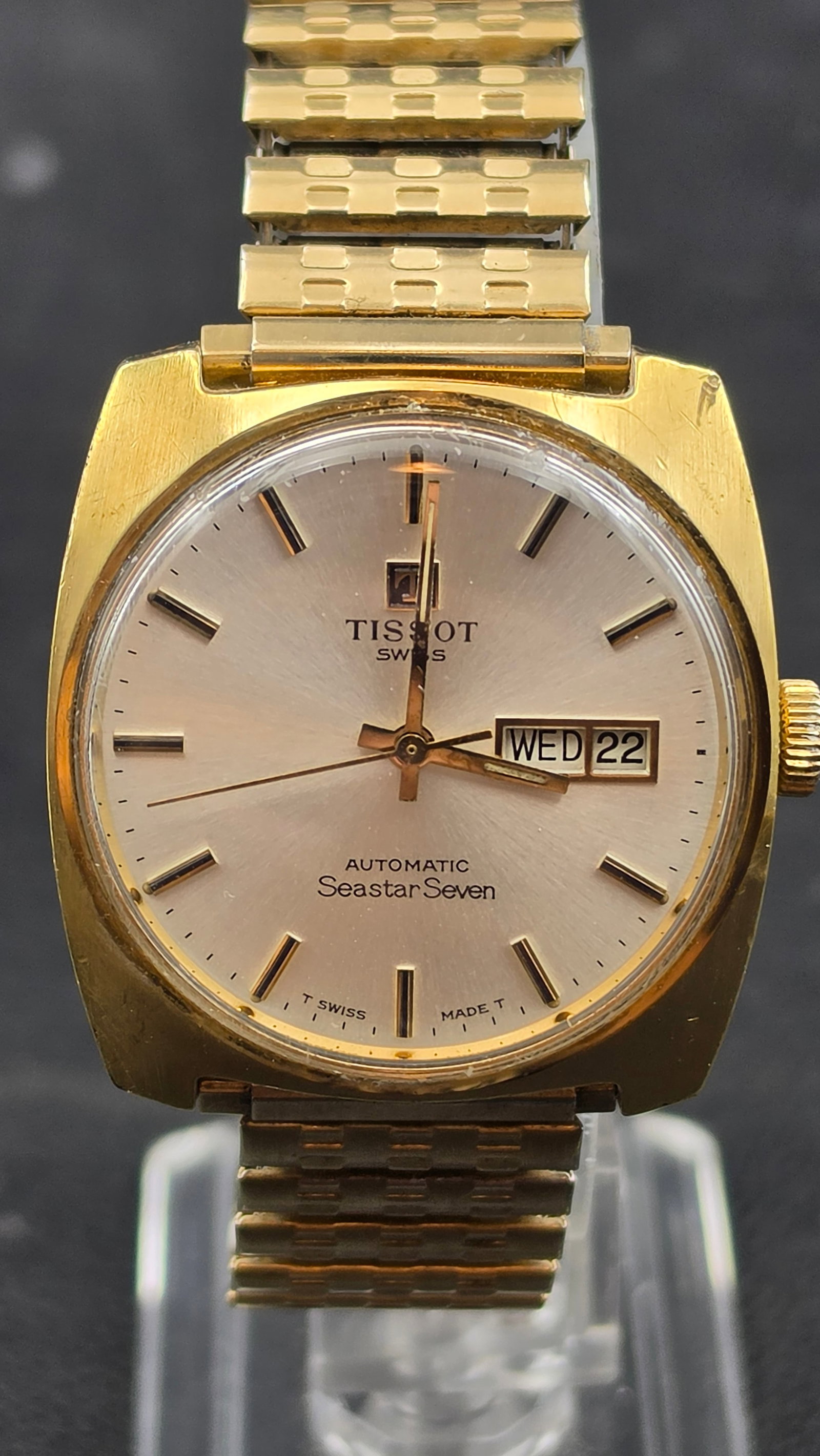 Tissot Seastar Seven Automatic Day/Date Gold Plated Watch, 21 Jewels, Swiss Made (1 of 14)