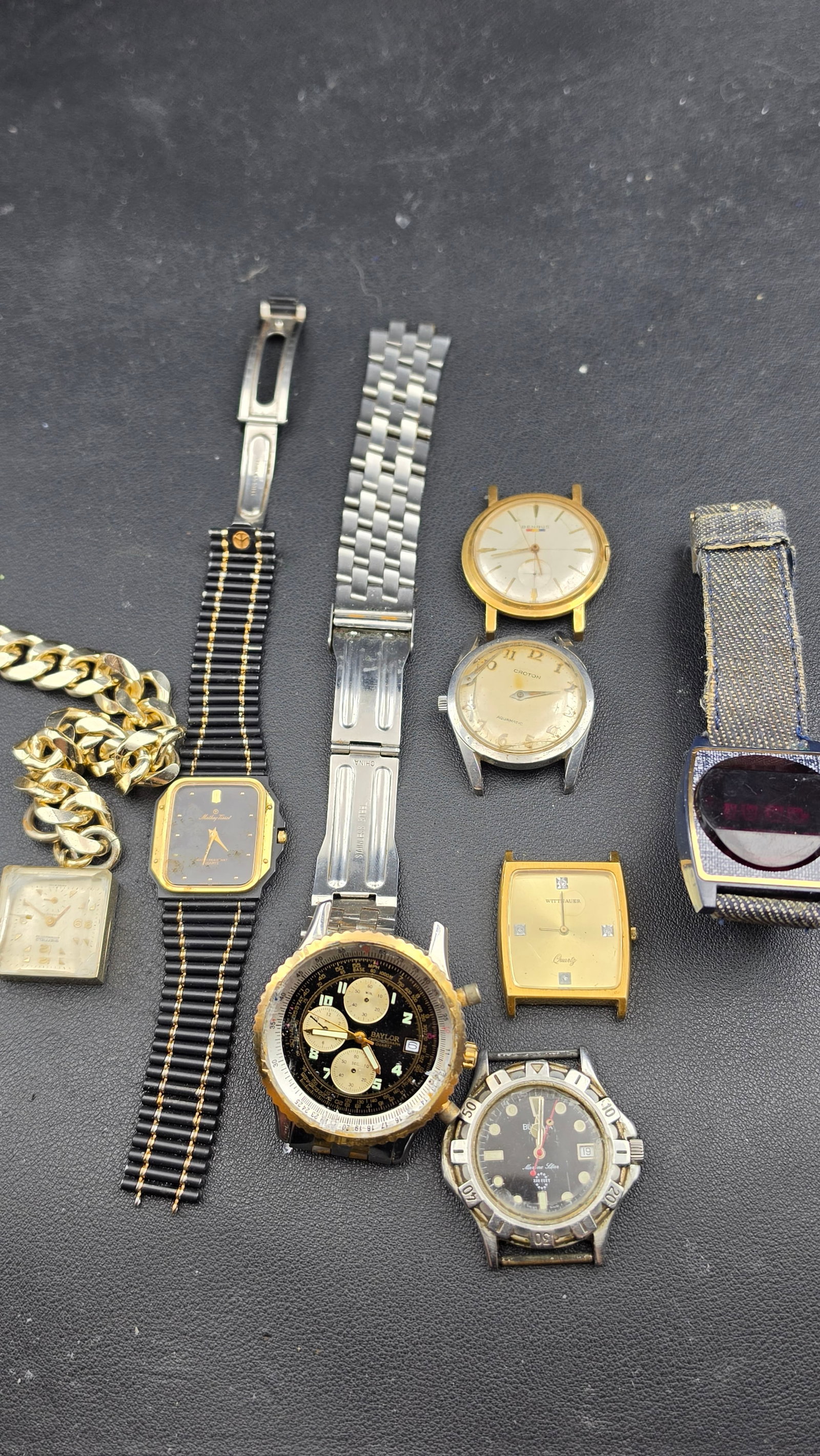 Lot of 8 Vintage Watches for Parts or Repair - Bulova Croton Benrus Wittnauer Baylor (1 of 14)