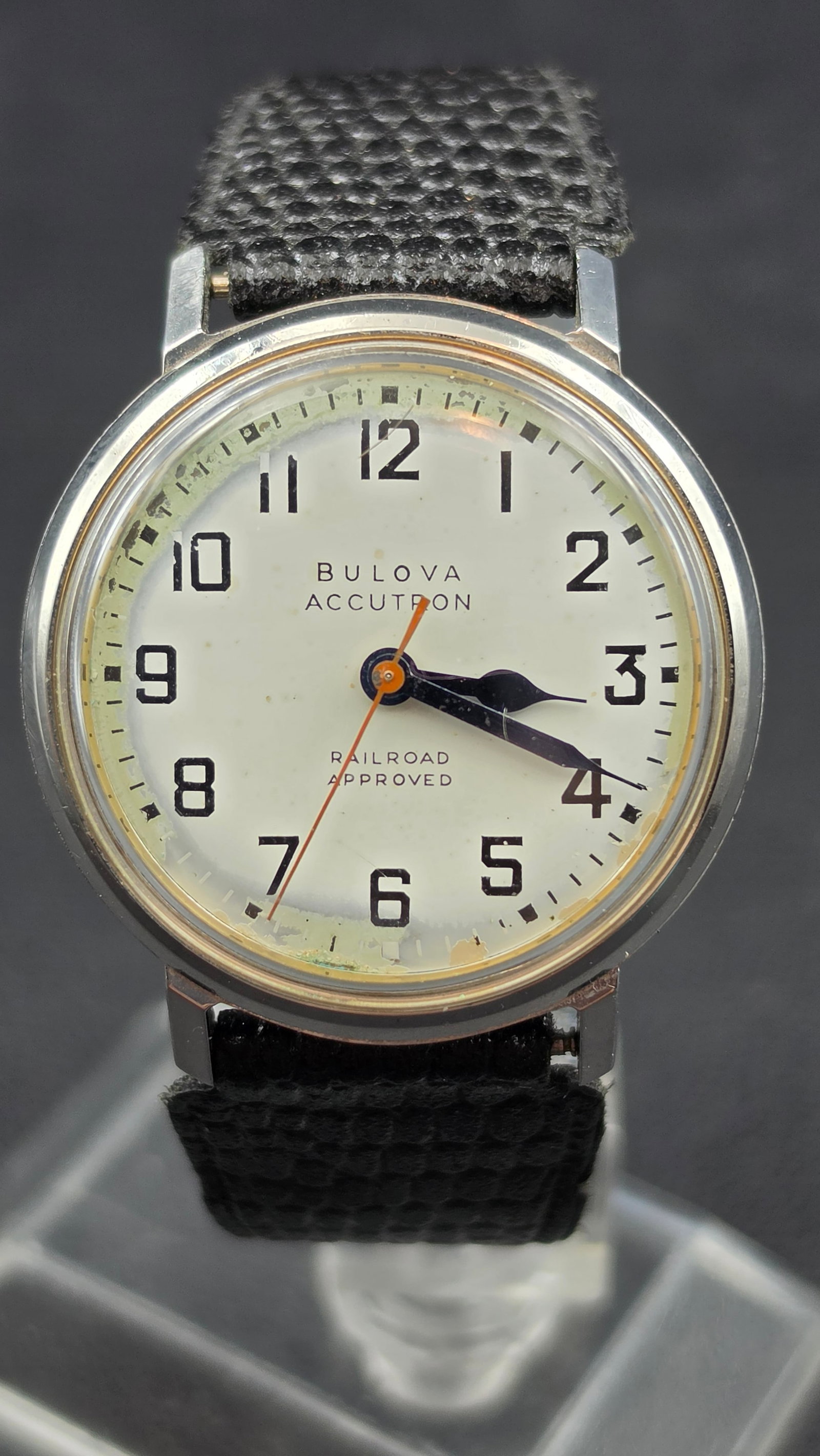 1967 Bulova Accutron Railroad Approved Cal. 214 Tuning Fork Watch: This is a 1967 Bulova Accutron Railroad Approved, reference identified by the M7 case back date code, powered by the caliber 214 tuning fork movement, the world's first commercially produced electroni