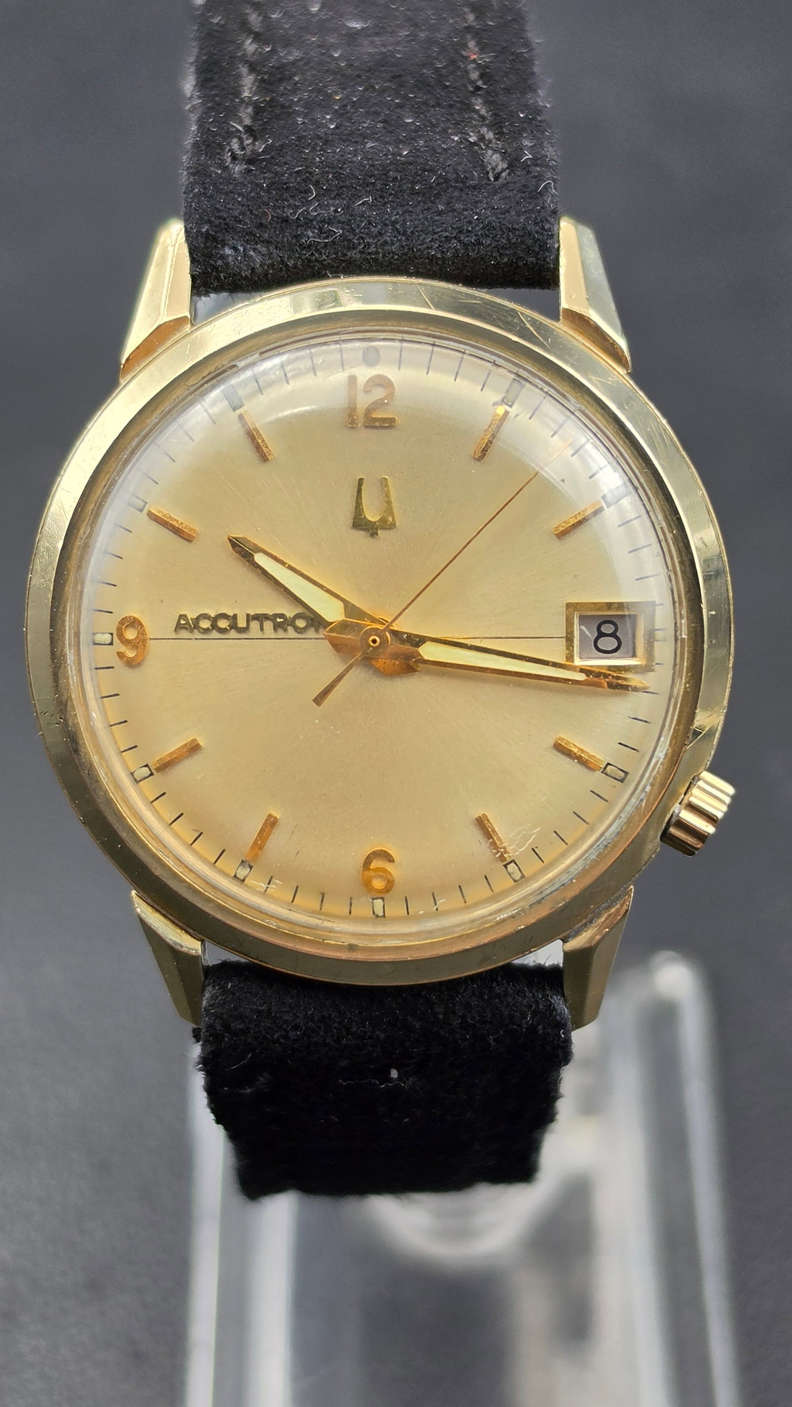 1970 Bulova Accutron 14K Gold Filled Champagne Dial Date Watch Running New Battery (1 of 10)