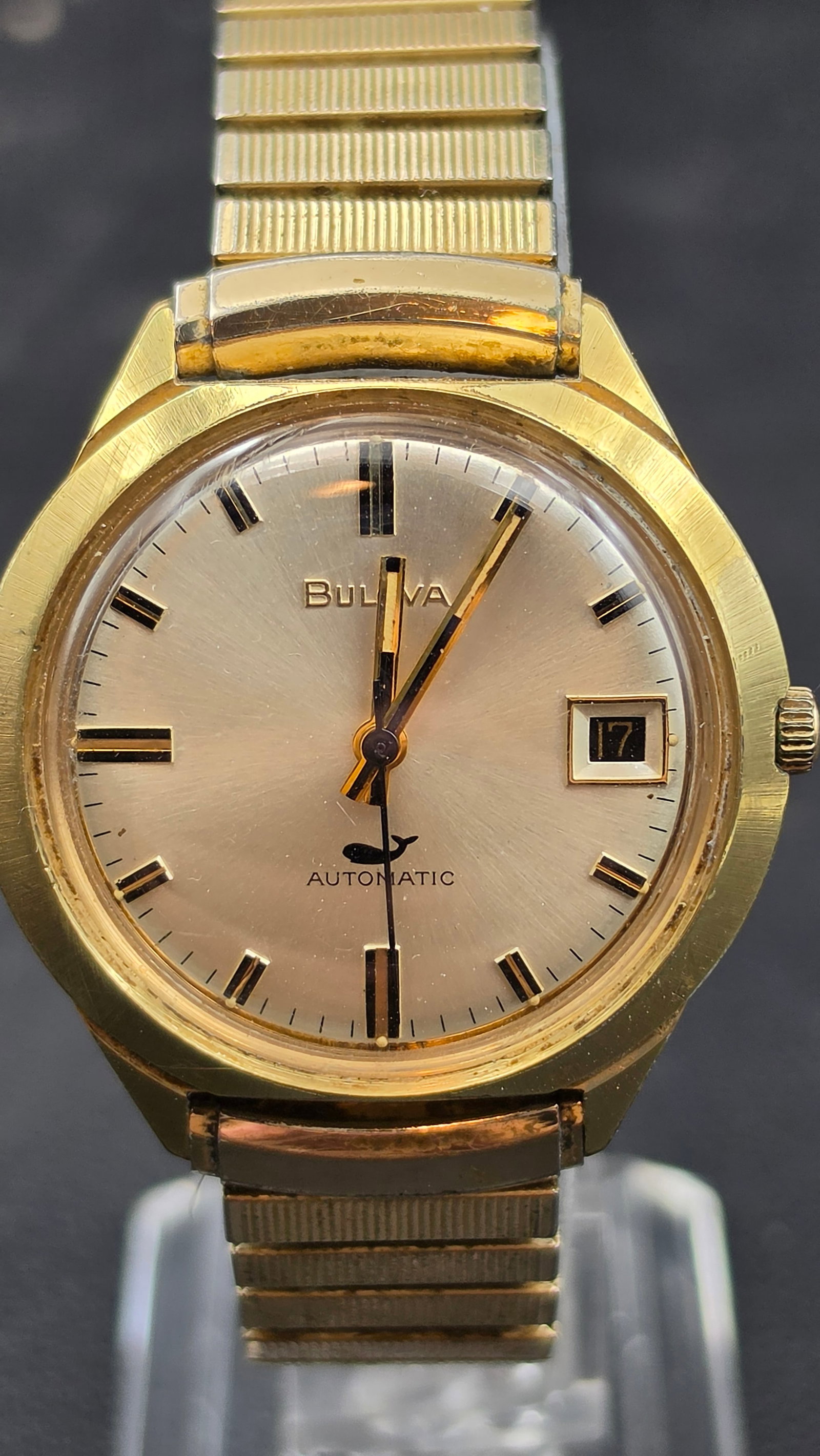1973 Bulova Sea King "Whale" Automatic Cal. 11ANACD 17 Jewel Watch 10K RGP Presentation: This is a 1973 Bulova Sea King "Whale" wristwatch, a collectible variant marked with the Bulova whale logo alongside Automatic on the dial. The case has a heavy gold electroplate bezel and 10KT RGP ba