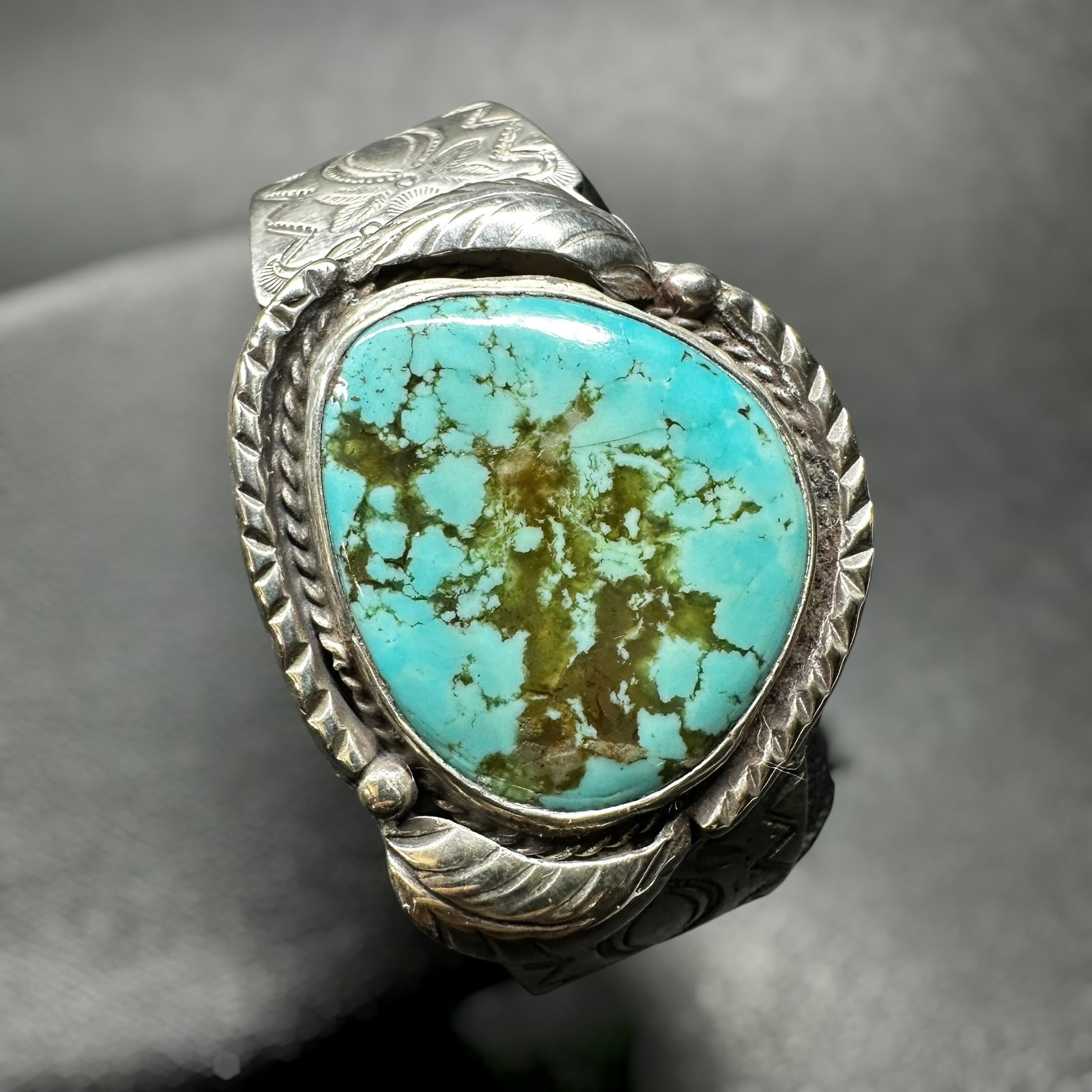6.5"/41g Fred Harvey Era Style Sterling Silver Royston Turquoise Cuff: 6.5"/41g Fred Harvey Era Style Sterling Silver Royston Turquoise Cuff Bracelet:Brand/Model: No hallmark. Unidentified artisan.Manufacturer Location: Not marked.Year Produced: Mid-20th century.Specs/De