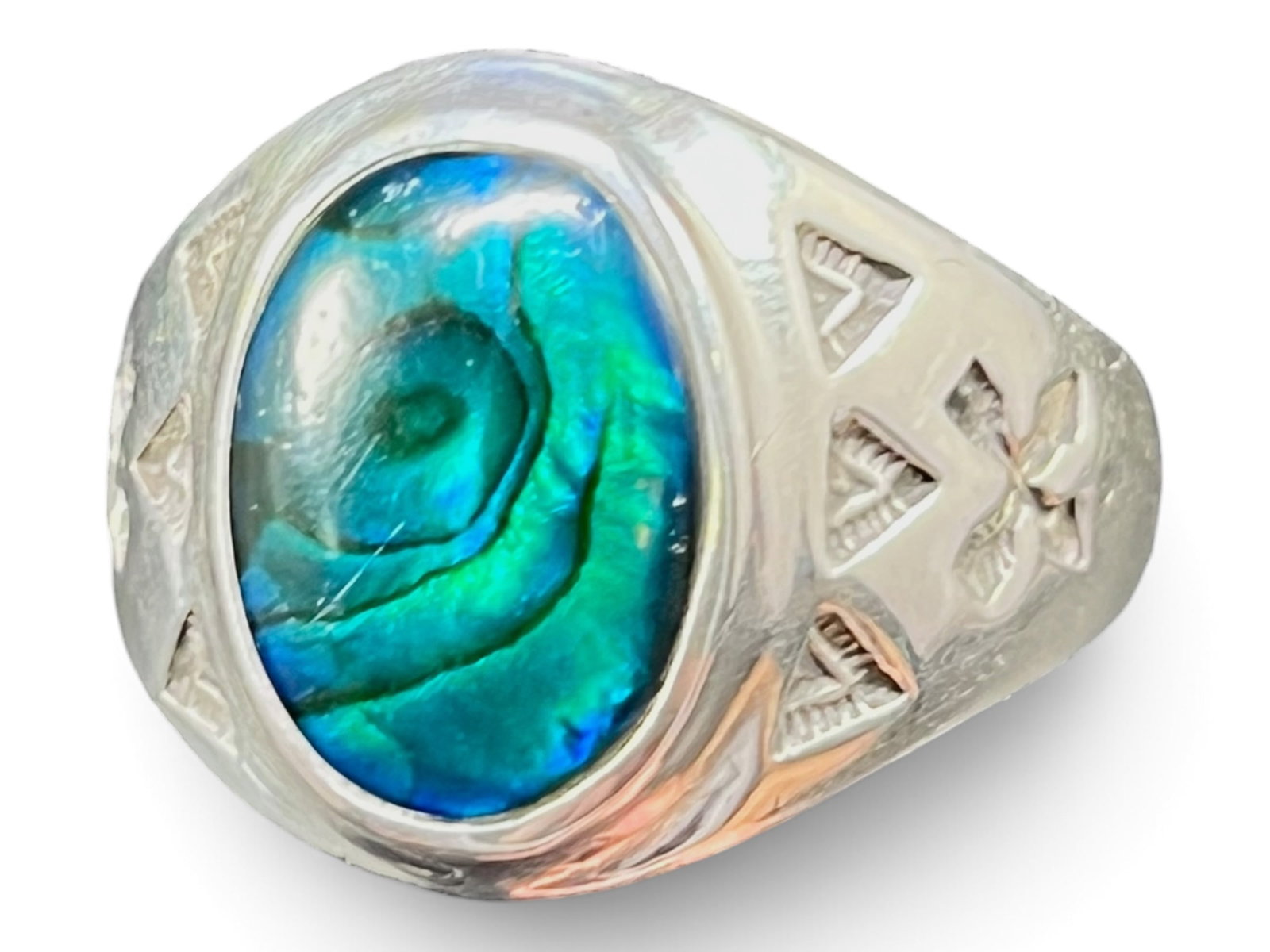 7g/Sz10.75 Wheeler Mfg Sterling Silver Abalone Ring: 7g/Sz10.75 Wheeler Mfg Sterling Silver Abalone Ring Brand/Model: Hallmark “STER” with the Wheeler Manufacturing Co. “WM” logo (stacked W over M with a C between), identifying this as a