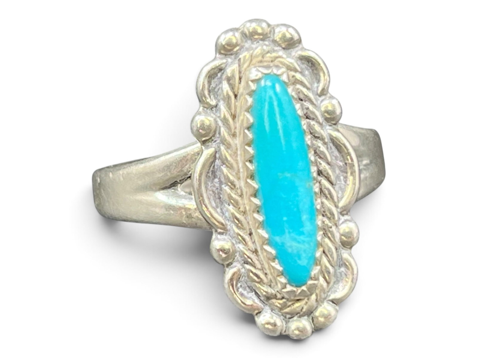 Sz7.75/0.81in/4g Bell Trading Post Medium Sterling Turquoise Ring: Sz8 Bell Trading Post Sterling Turquoise Ring Brand/Model: Hallmark “STERLING” with the Bell Trading Post arrow-post hanging-bell mark, clearly struck and legible. Manufacturer Location: Albuq