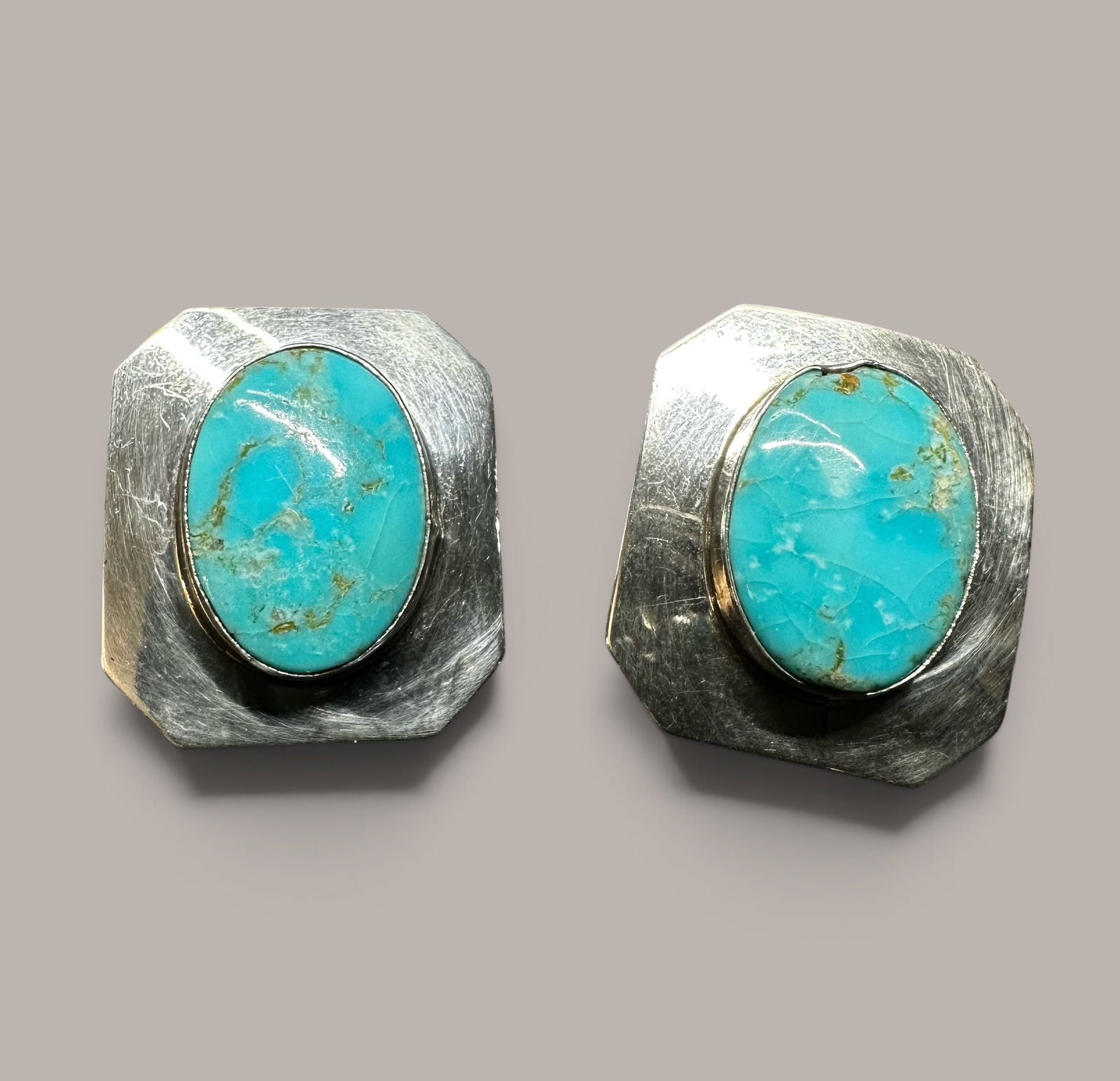 10g Southwestern Sterling Silver Kingman Turquoise Clip-On Earrings (1 of 8)