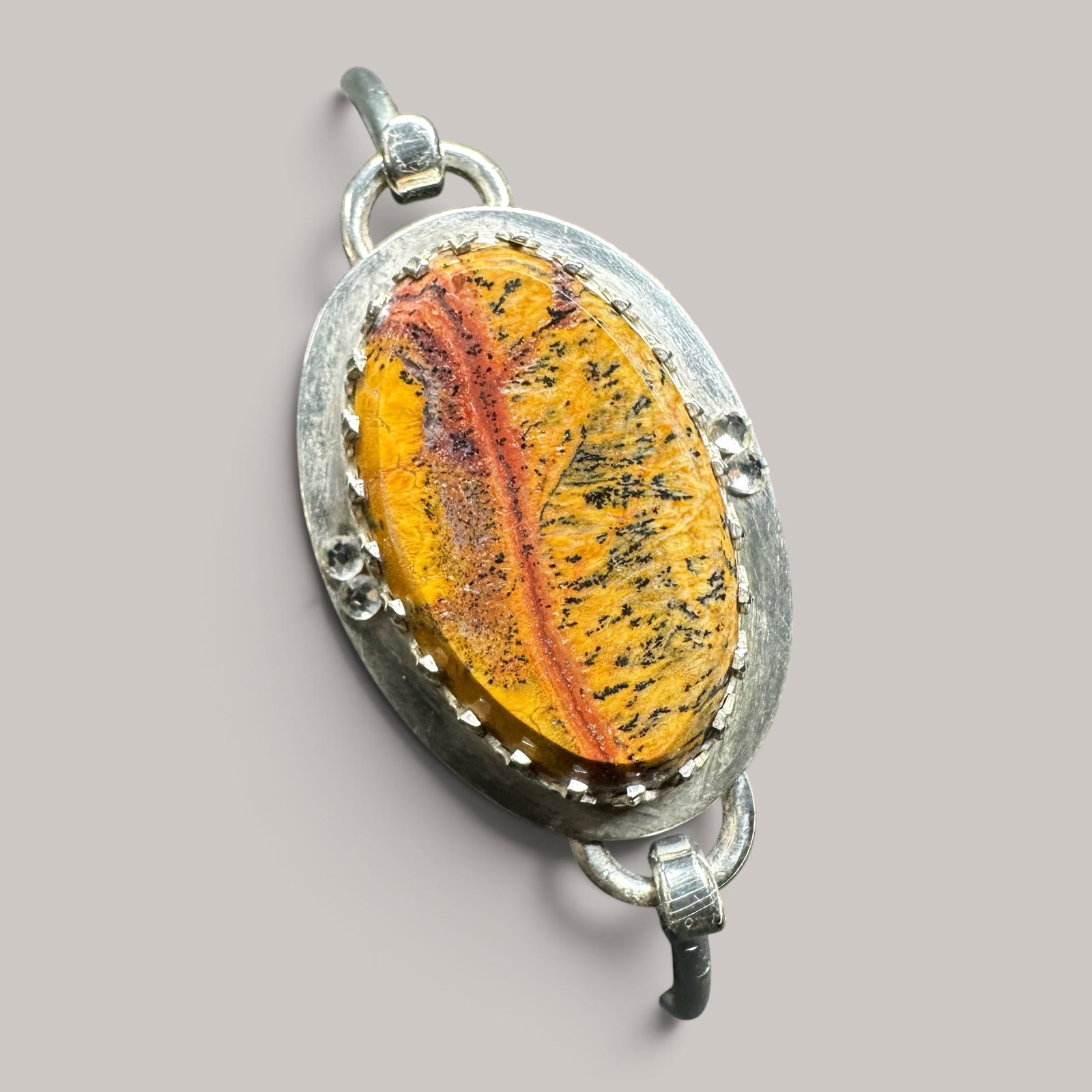 7”/15g Sterling Silver Dendritic Jasper Cubi Zirconia Bracelet: 7”/15g Sterling Silver Dendritic Jasper Cubi Zirconia Bracelet:Brand/Model: No hallmark. Unidentified artisan/shop.Manufacturer Location: Not marked.Year Produced: Unknown.Specs/Description: Ste