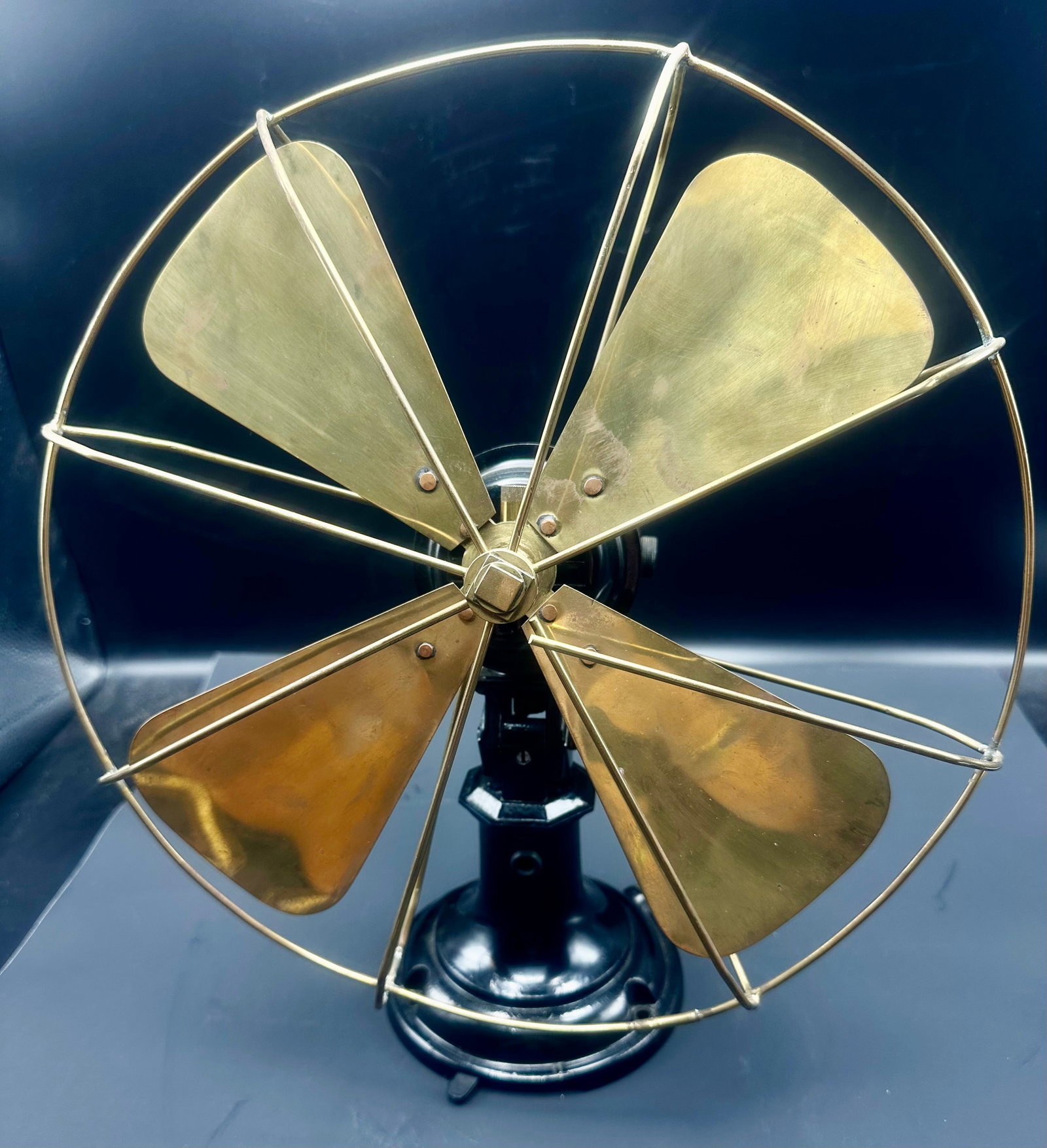 Antique German GU 11 Brass Blade Desk Fan 220V (1 of 14)