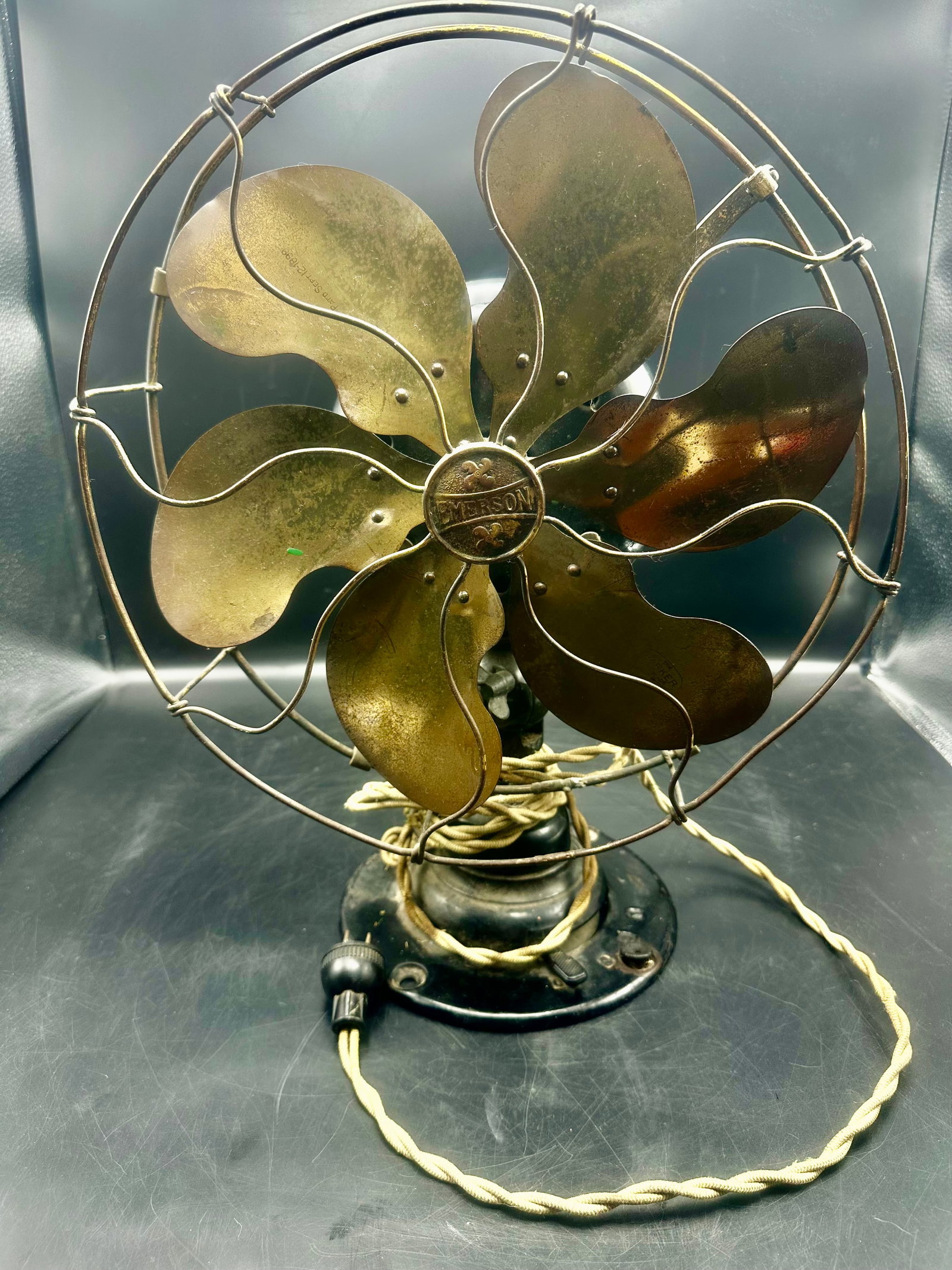 Antique Emerson 11666 12” Six Brass Blade Fan (1 of 14)
