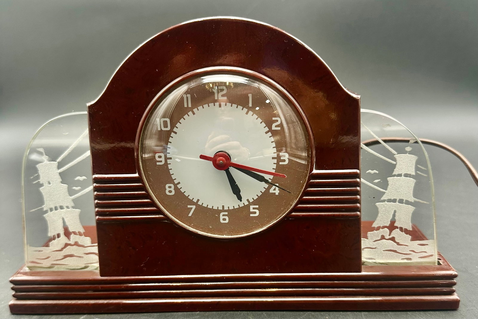 Vintage Lackner Neon-Glo Art Deco Ship Mantel Clock (1 of 12)