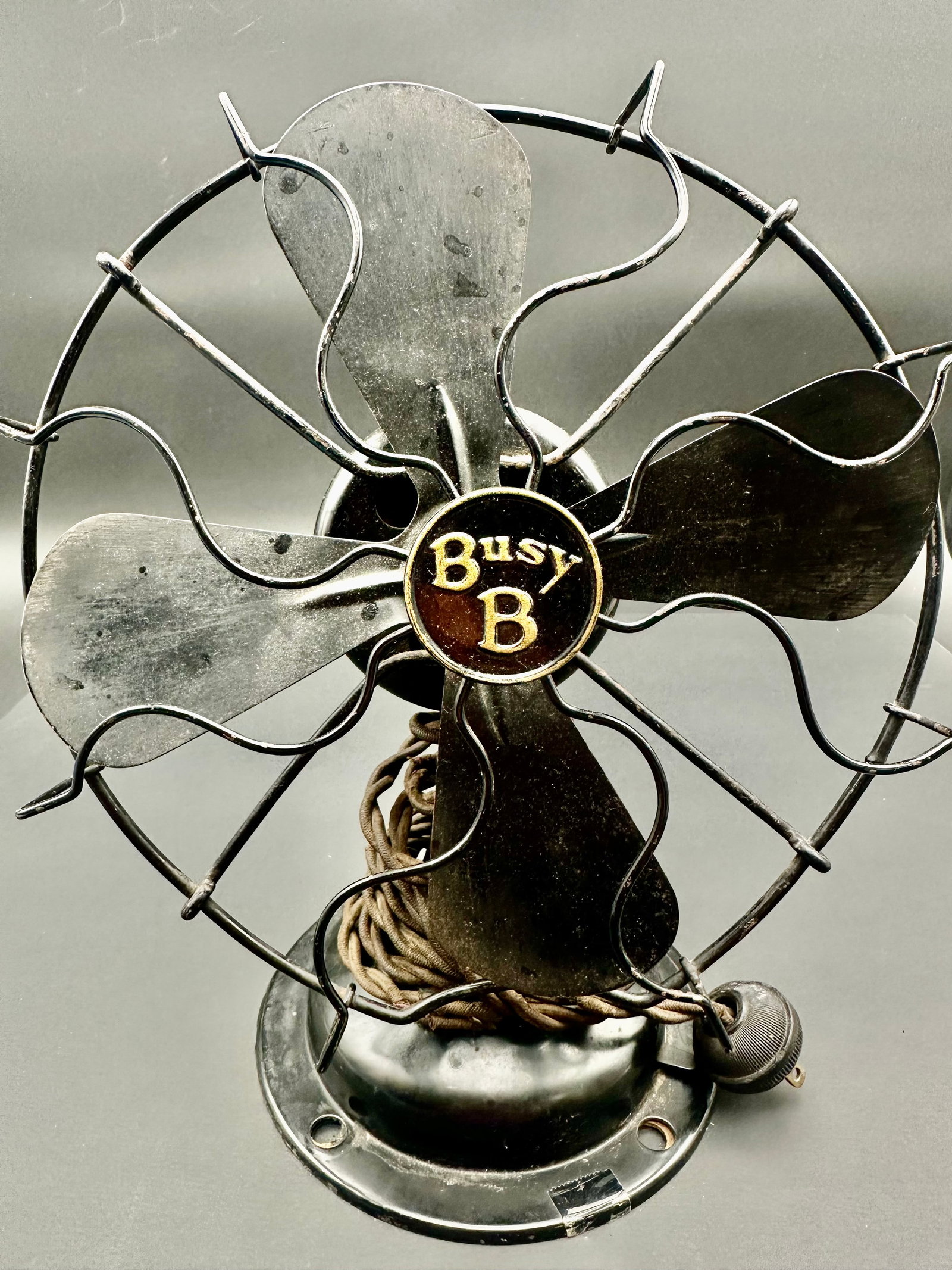 Vintage Kelmet Busy B Electric Fan (1 of 10)