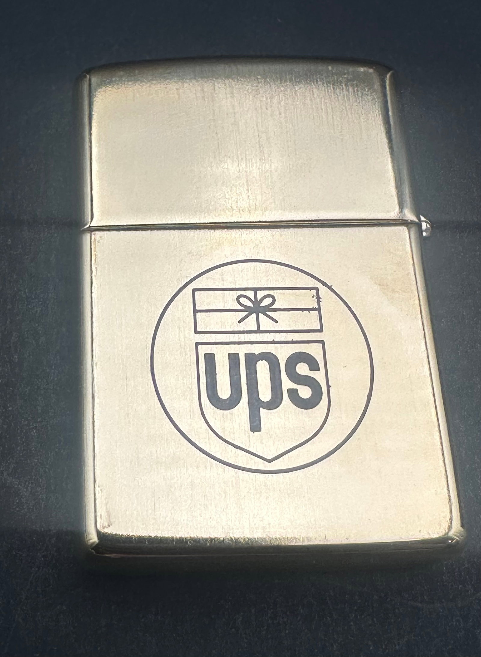 Vintage UPS Advertising Zippo Lighter (1 of 11)