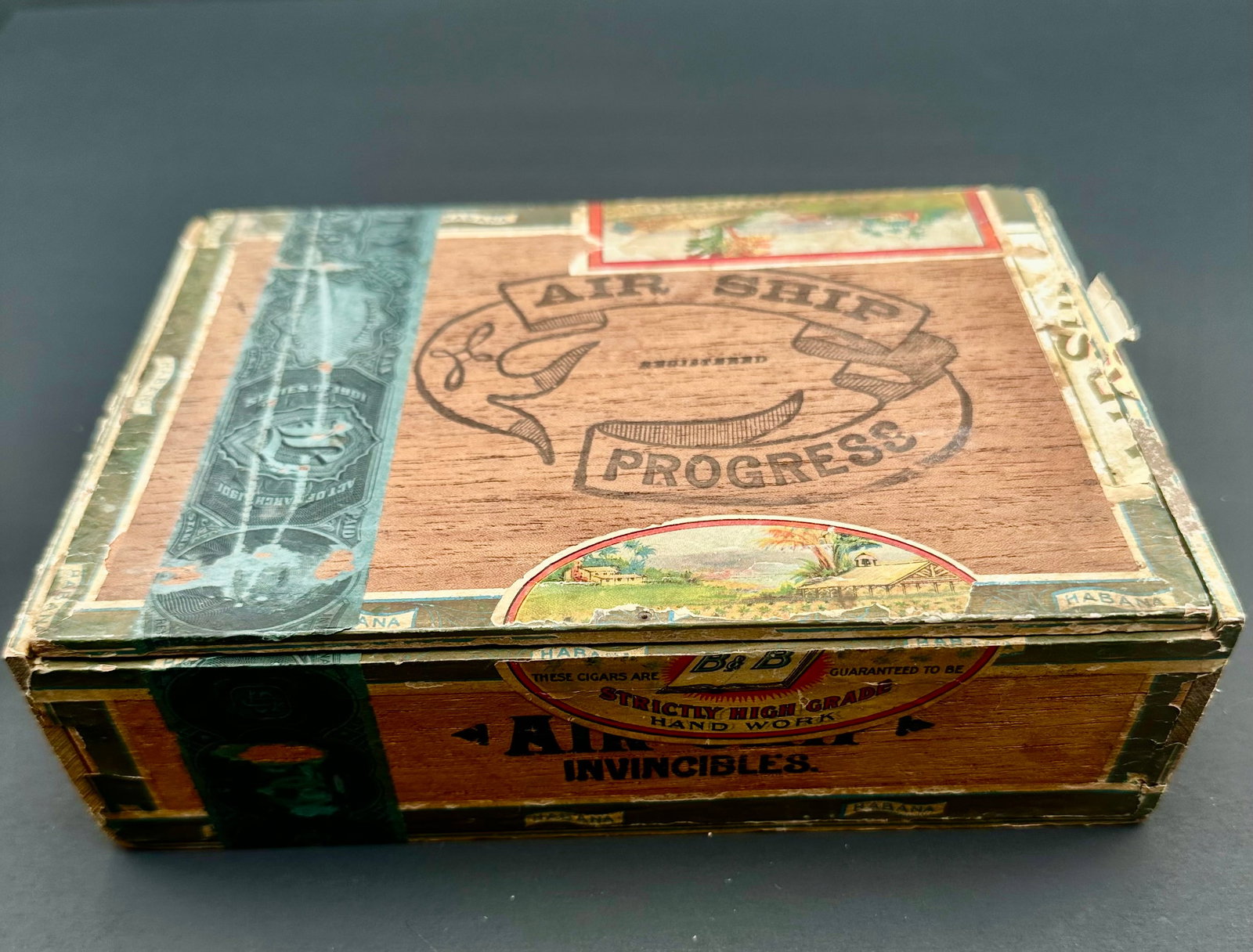 Antique Progress Air Ship Cigar Box (1 of 12)