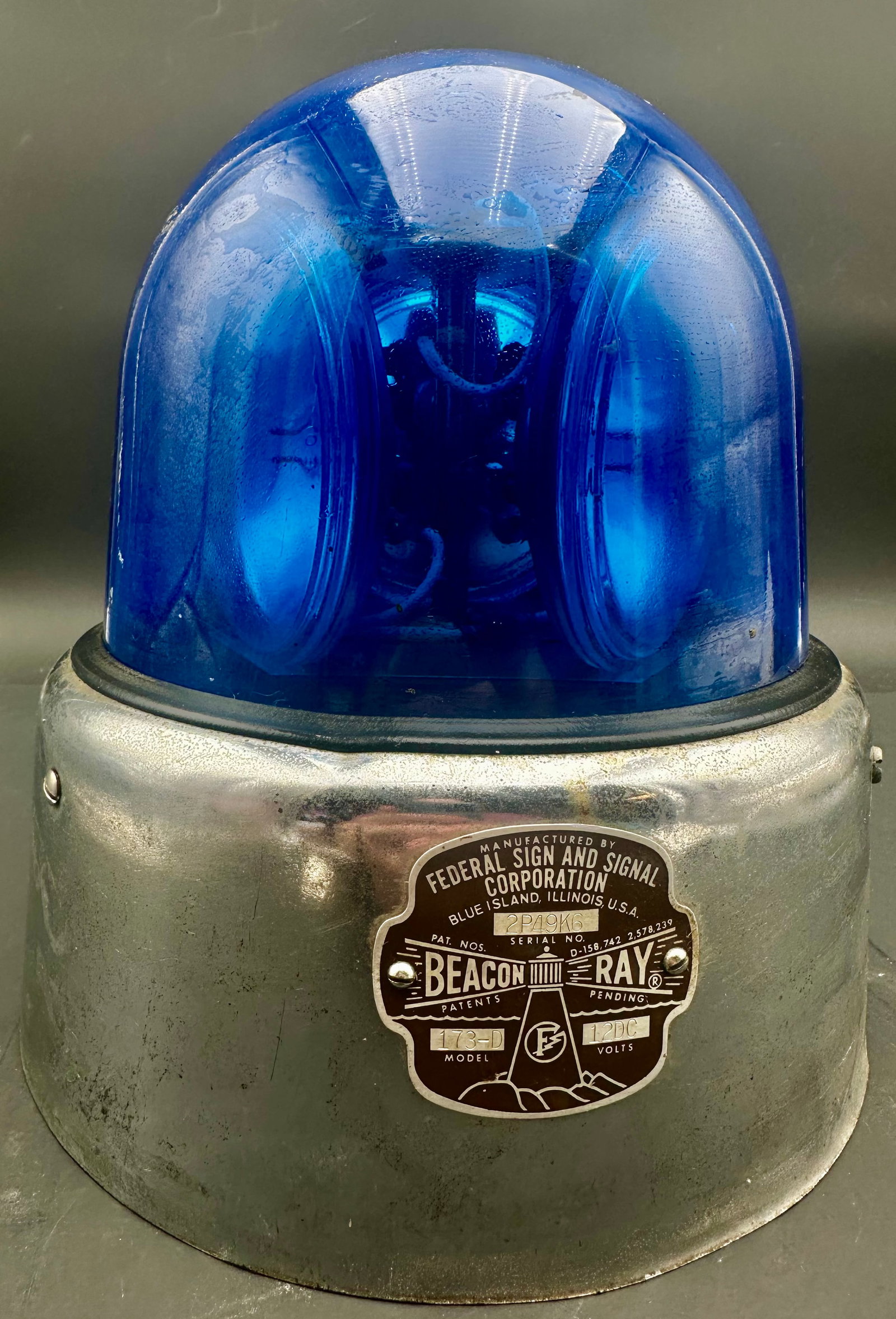 Vintage Federal Signal Beacon Ray Blue Rotating Light 12V (1 of 10)