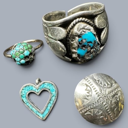 Sz5.5/Sz9.5/21g J.W. Cortez H Navajo (Diné) Sterling Silver Morenci Turquoise Jewelry Lot: Sz9.5/21g J.W. Cortez H Navajo (Diné) Sterling Silver Morenci Turquoise Ring LotBrand/Model: Hallmarked “J.W. CORTEZ H.” Navajo (Diné) silversmith.Manufacturer Location: Southwestern United 
