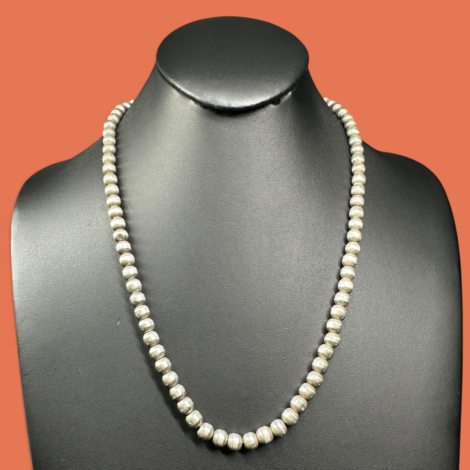 19"/48g Southwestern Sterling Silver Bead Necklace: 19"/48g Southwestern Sterling Silver Bead Necklace:Brand/Model: No hallmark. Unidentified artisan/shop.Manufacturer Location: Not marked.Year Produced: Unknown.Specs/Description: Southwestern Sterling