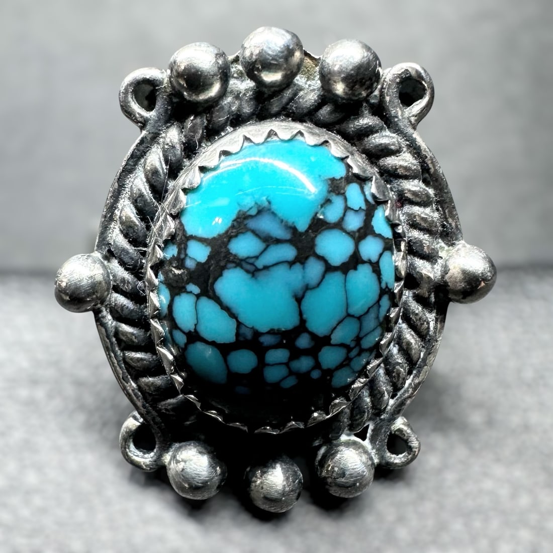 Sz7/6g Navajo (Diné) Sterling Silver Kingman Turquoise Ring (1 of 10)