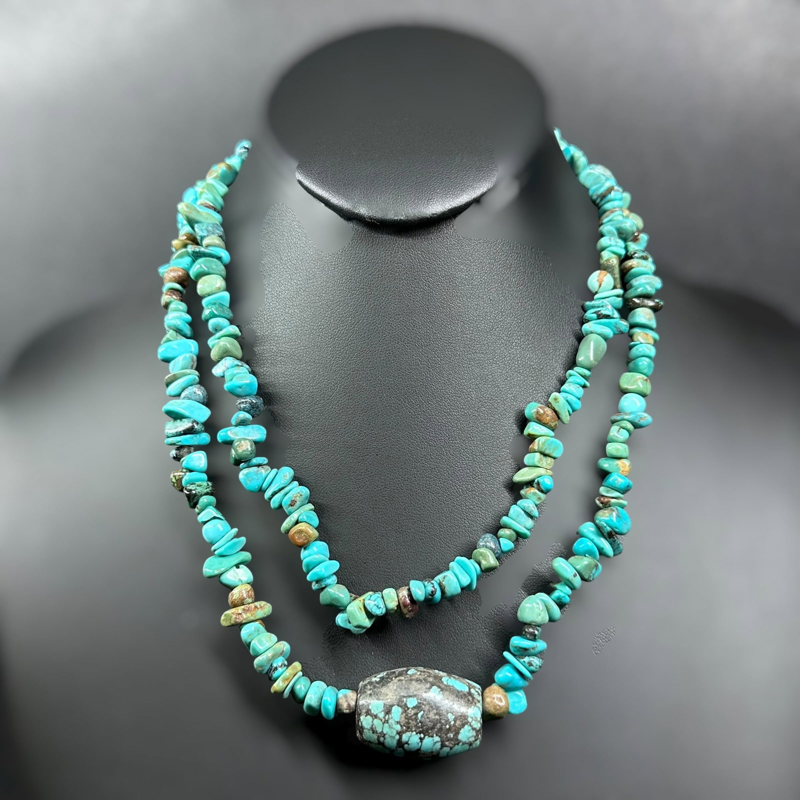 32" Southwestern Kingman Black Web Turquoise Nugget Beaded Necklace (1 of 6)