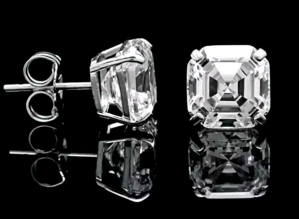 2 Ct Emerald Cut Lab Created Diamond Stud Earrings (1 of 1)