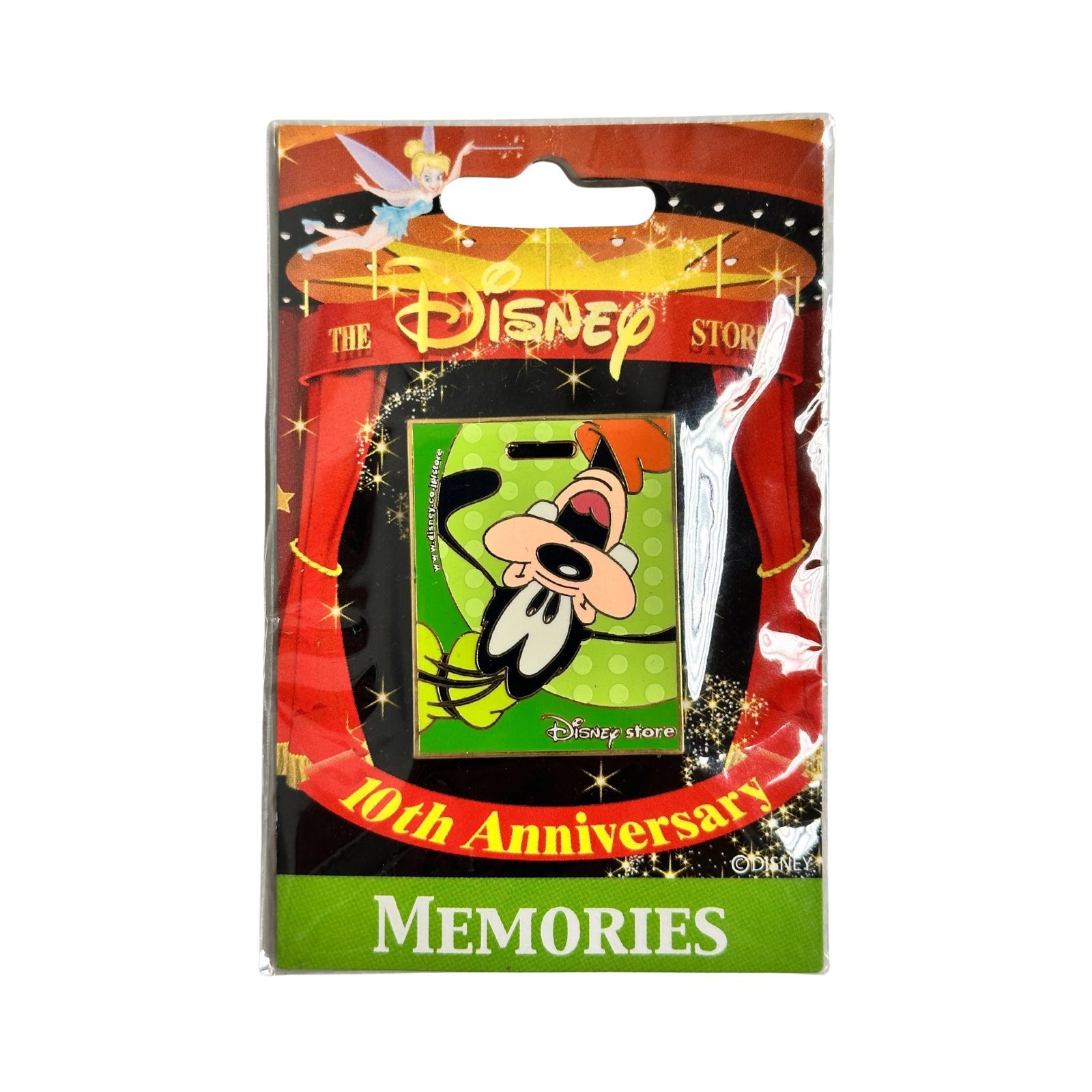 Disney JDS 10th Anniversary Memories Goofy Pin: Disney JDS 10th Anniversary Memories Goofy Pin. This features Goofy upside down on a green DS shopping bag.*****FREE SHIPPING********SELECT BUYER ARRANGED SHIPPING AT CHECKOUT*****