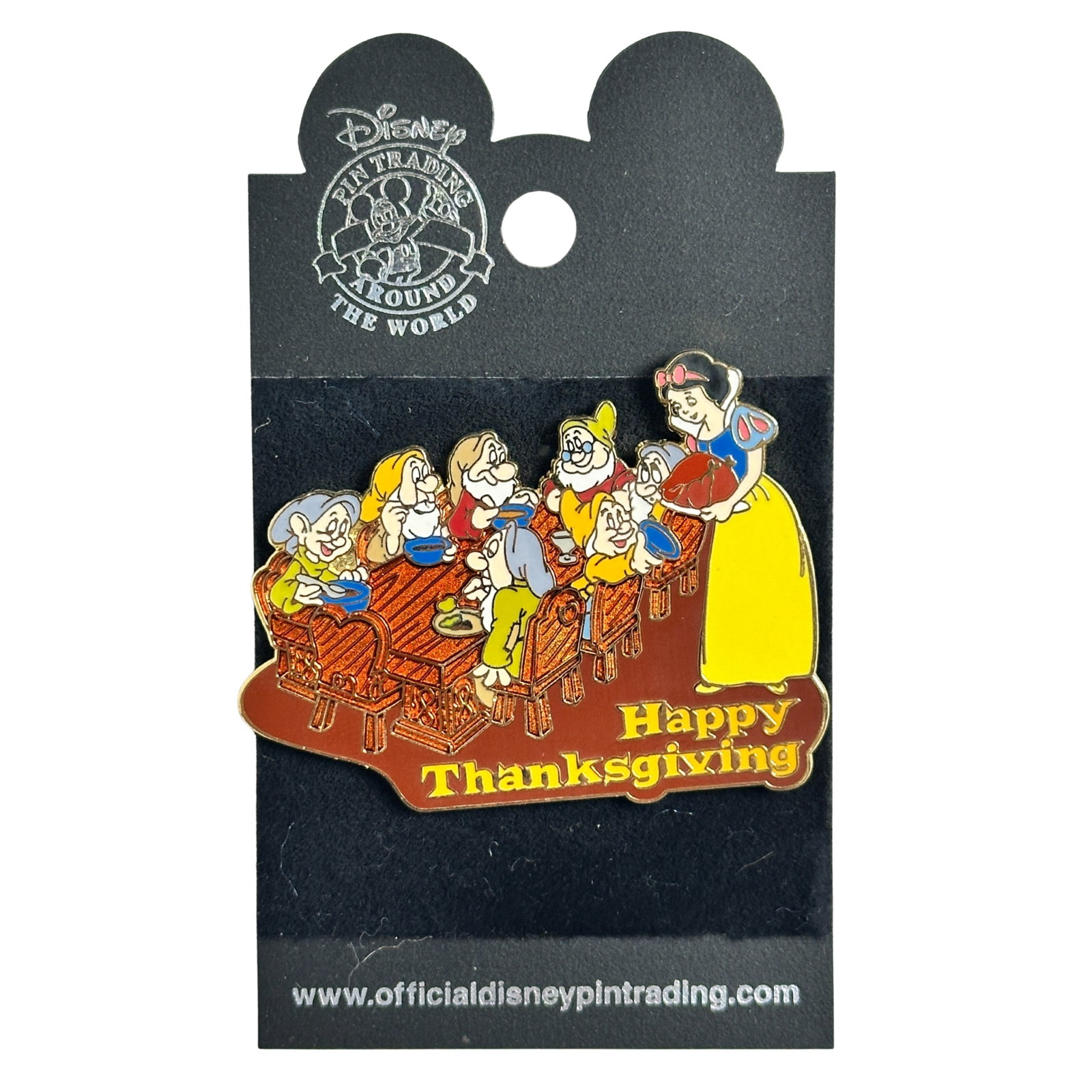 Disney Snow White & The Seven Dwarfs Happy Thanksgiving 2003 Pin: Disney Snow White & The Seven Dwarfs Happy Thanksgiving 2003 Pin. This pin is 2" wide by 1 1/2" high. Snow White, the dwarves, the floor and the lettering are hard enamel. The table and chairs were pl