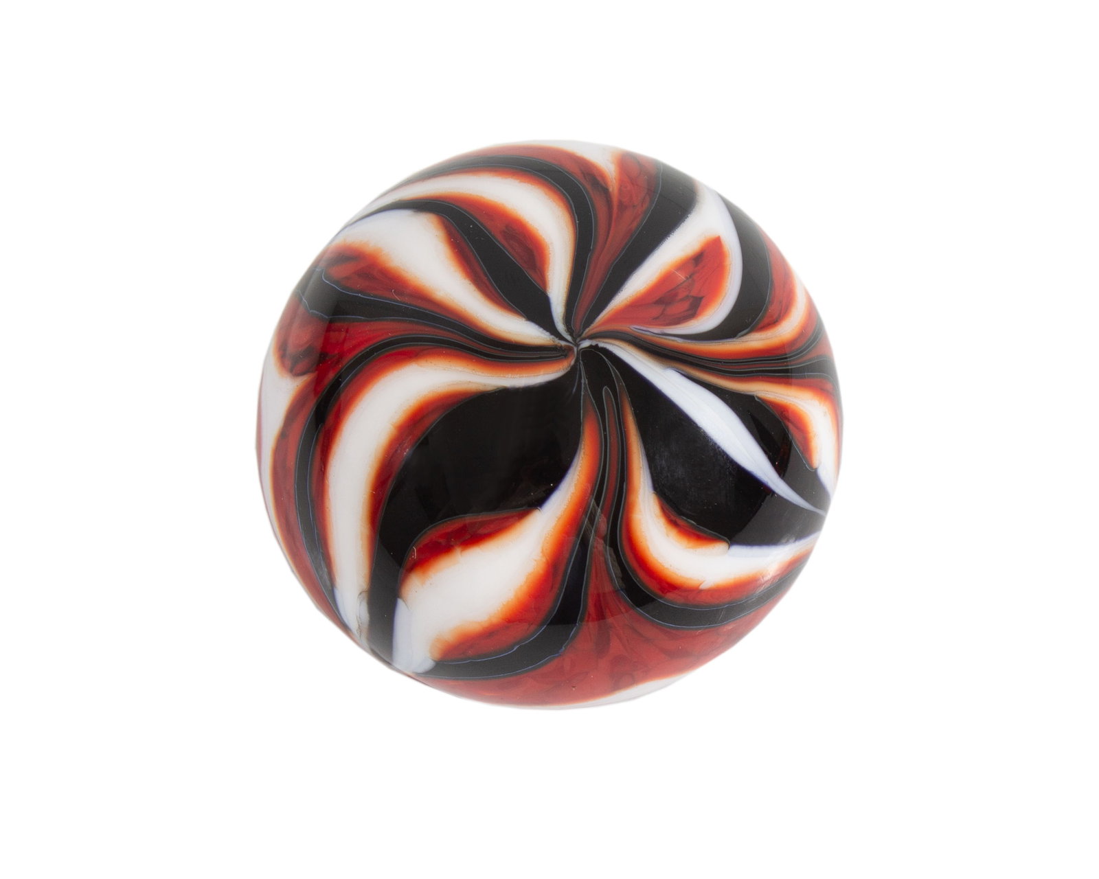 Lotton Limited 2007 Art Glass Paperweight: 2007 art glass paperweight from Lotton Limited. The paperweight is signed to the underside “Lotton Ltd. 07”. Measurements: 2.25” W x 2.25” H x 2.25” D. &