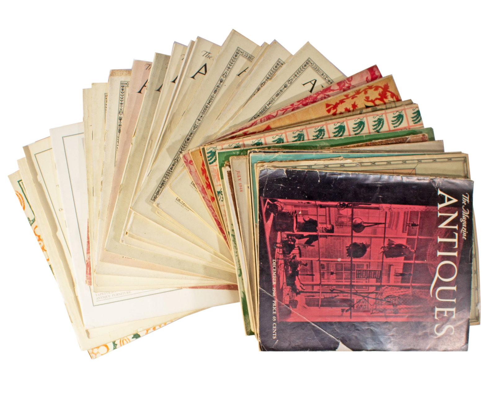 1920s-1940s "The Magazine Antiques": Group of The Magazine Antiques from the 1920s to the 1940s. Measurements: 9.75" W x 5" H x 12.25" D (stack). In house shipping available.