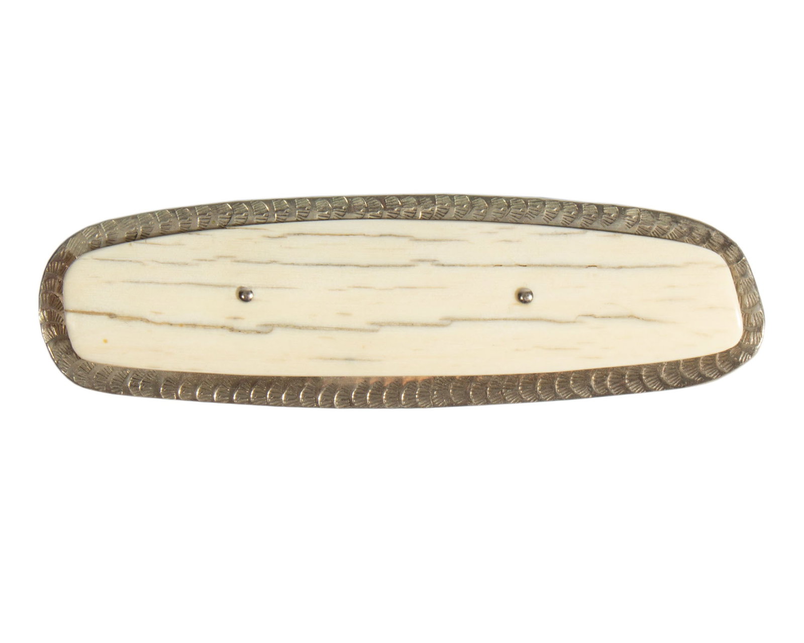 David Navarro Bone Brooch (1 of 3)