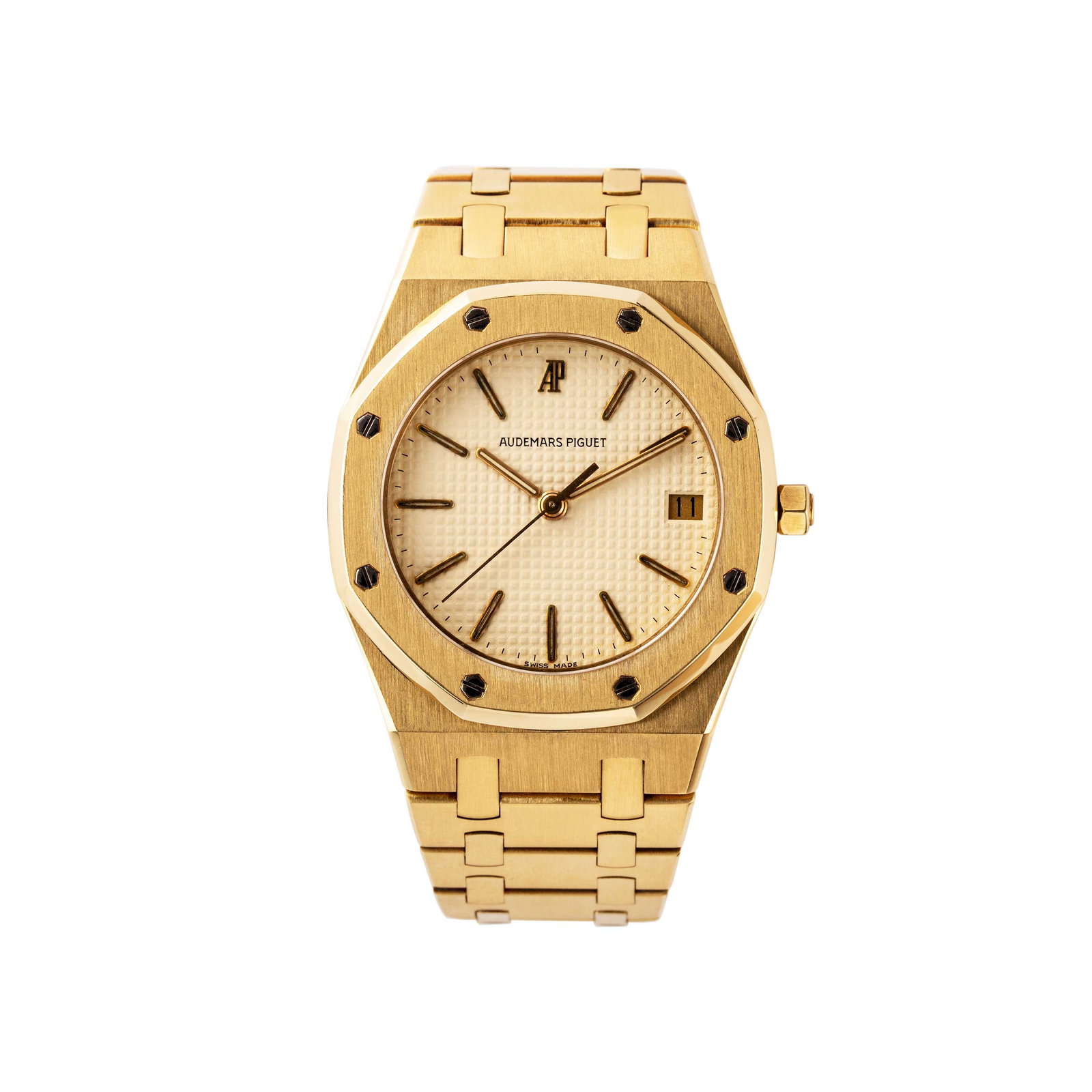 AUDEMARS PIGUET: AUDEMARS PIGUET - ROYAL OAK OROLOGIO SOLO TEMPO AL QUARZO IN ORO GIALLO 18KT CON QUADRANTE BIANCO TAPISSERIE. Marchio: Audemars Piguet Modello: Royal Oak Anno: '70/'80 Referenza: BA6023/477 Quadrante: