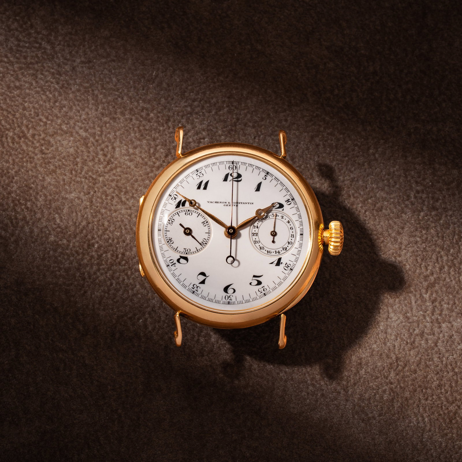 VACHERON CONSTANTIN 18 KT YELLOW GOLD MONOPUSHER CHRONOGRAPH WITH PORCELAIN DIAL AND BREGUET (1 of 5)