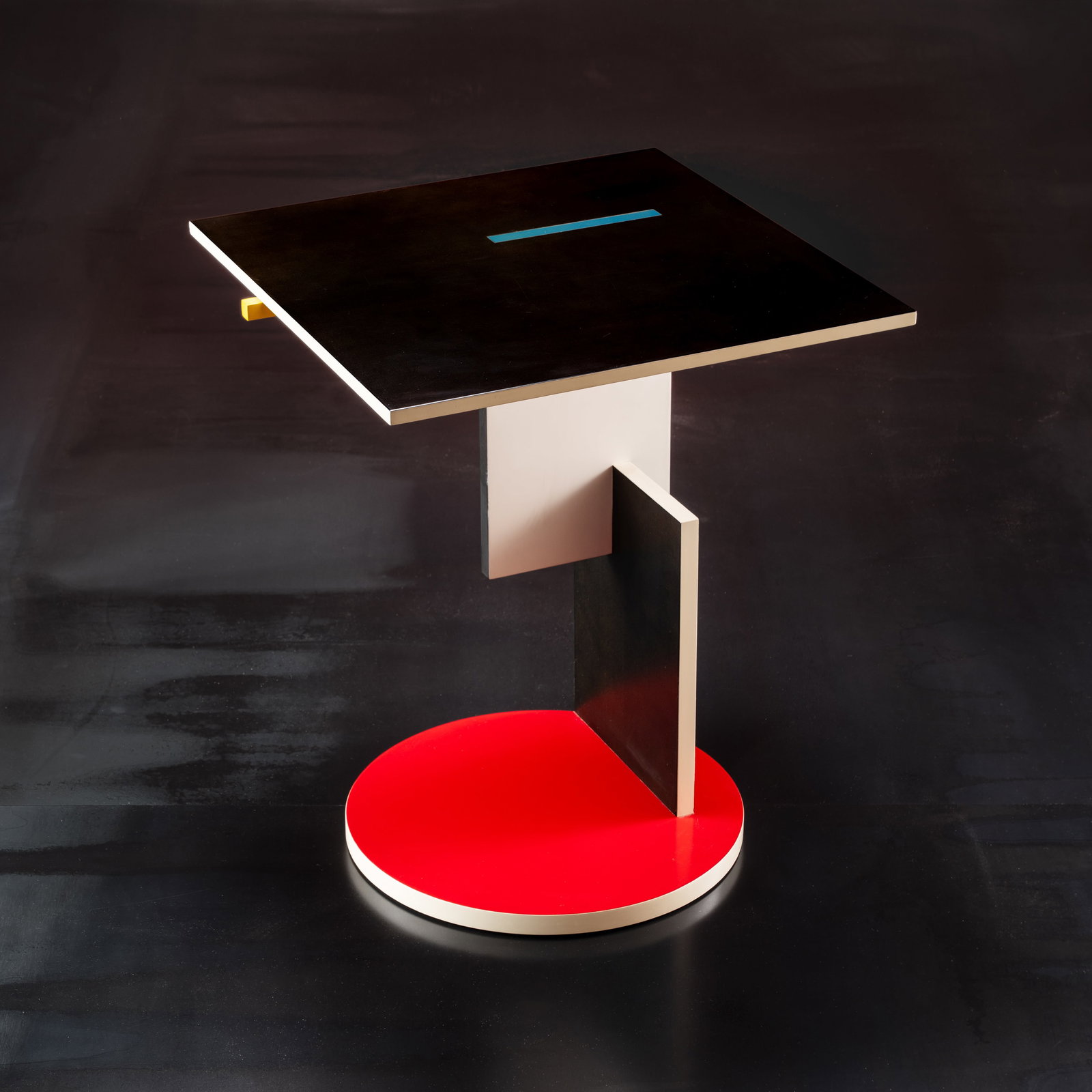 GERRIT THOMAS RIETVELD 'RIETVELD' COFFEE TABLE (1 of 4)