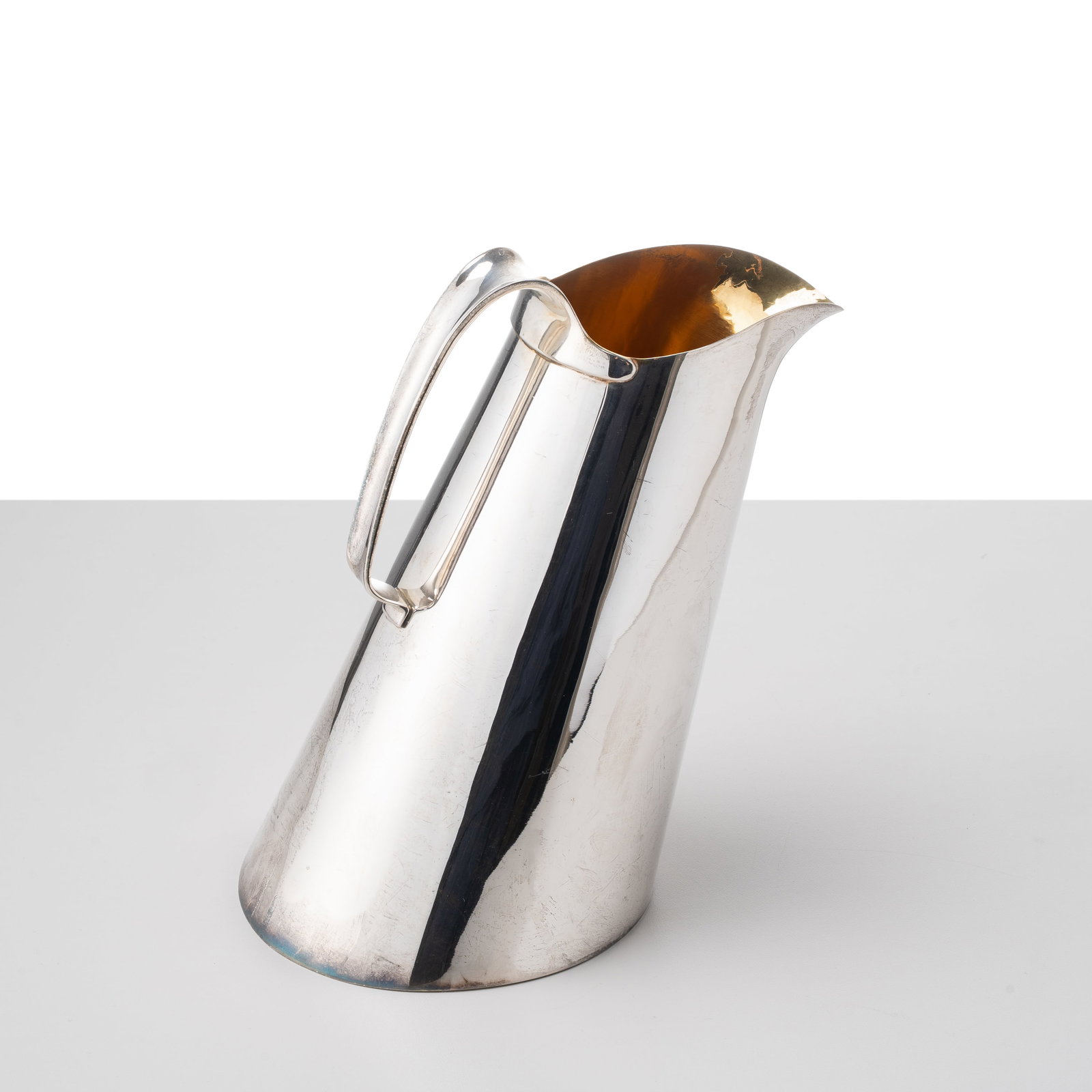 ANGELO MANGIAROTTI JUG FOR CLETO MUNARI (1 of 5)