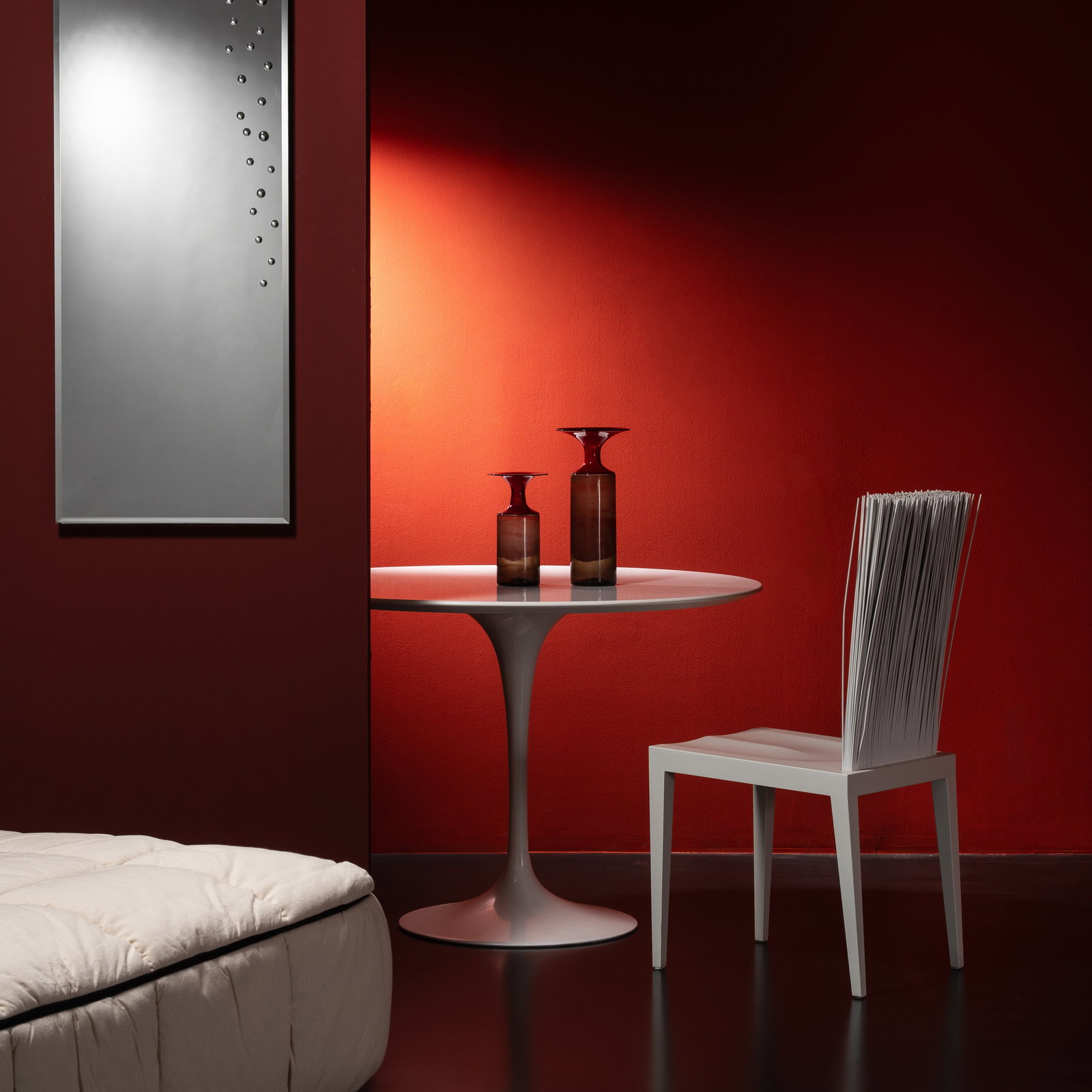 EERO SAARINEN \“TULIP\?? TABLE (1 of 6)