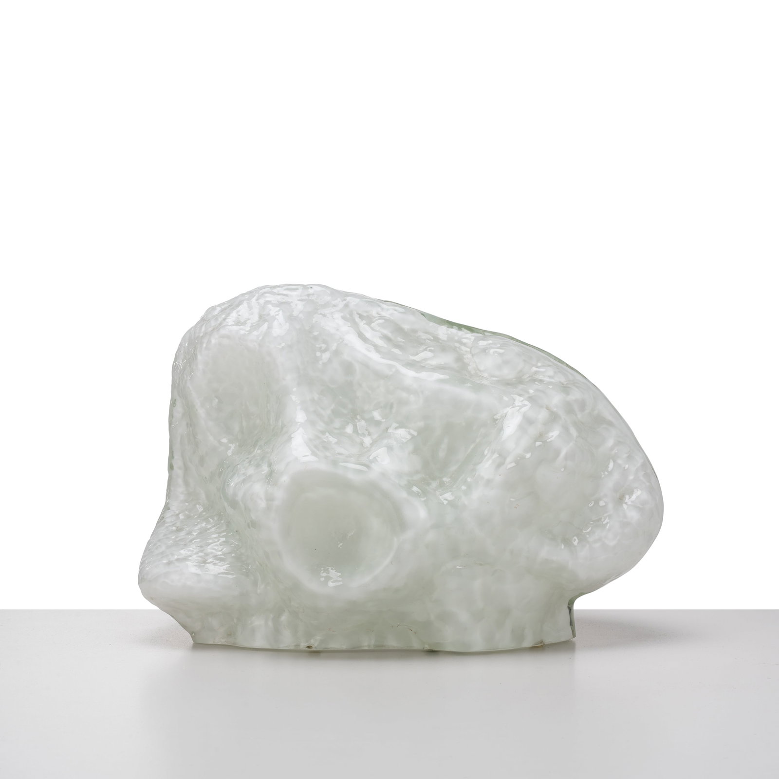 CARLO NASON \“OSSO\?? TABLE LAMP: Underglazed opal glass aluminium manufactured by AV Mazzega Italy 1970s 24 x 36 x 27 cm