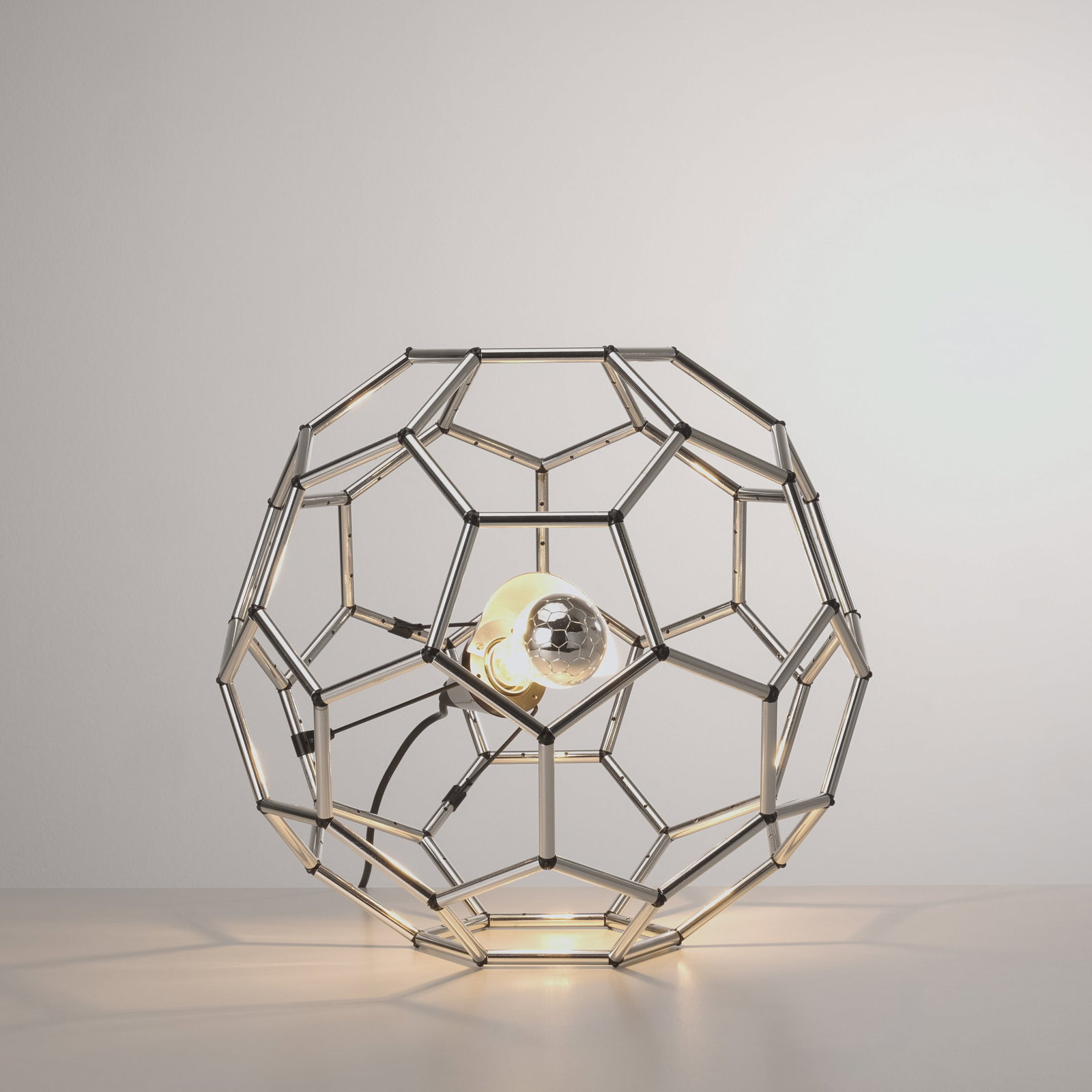 VALENTI MILANO TABLE LAMP: Chrome-plated plastic Manufactured by Valenti Italy 1990s 40.5 cm in diameter manufacturer's label